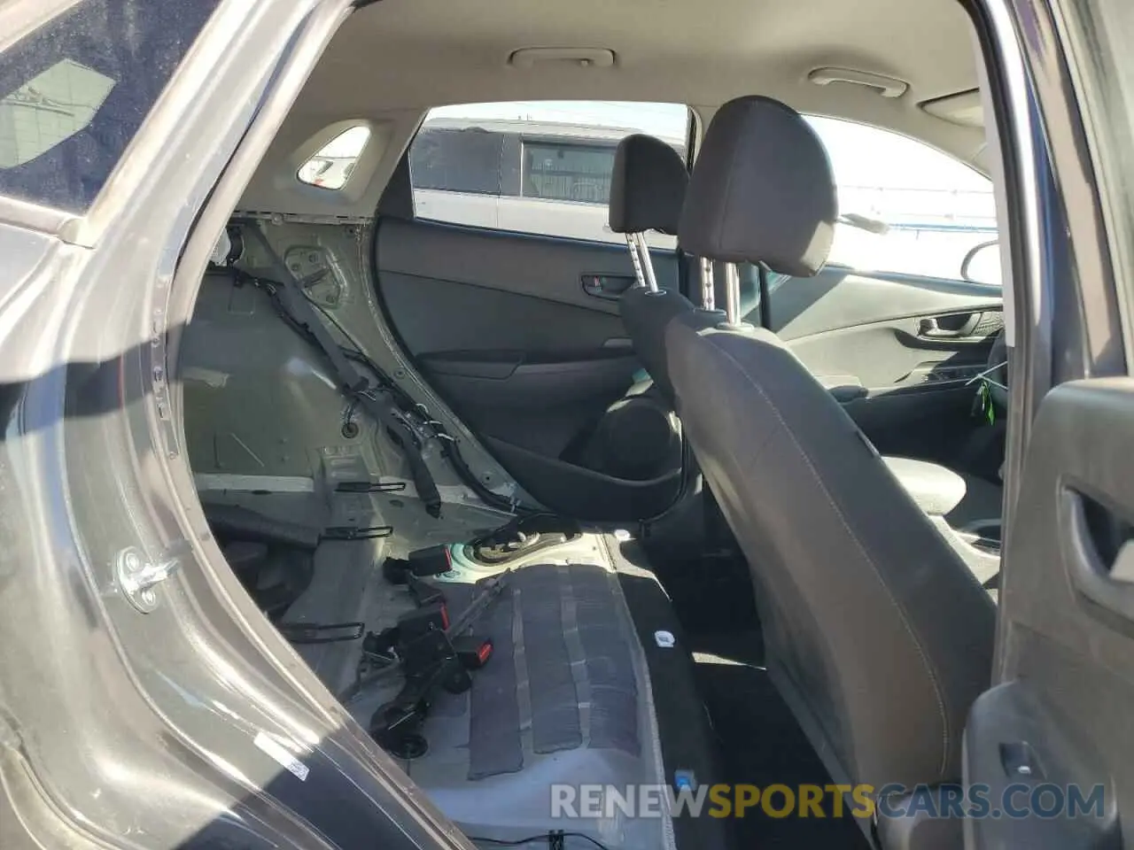 11 fotografías del automóvil dañado KM8K62AB7PU059497 HYUNDAI KONA 2023