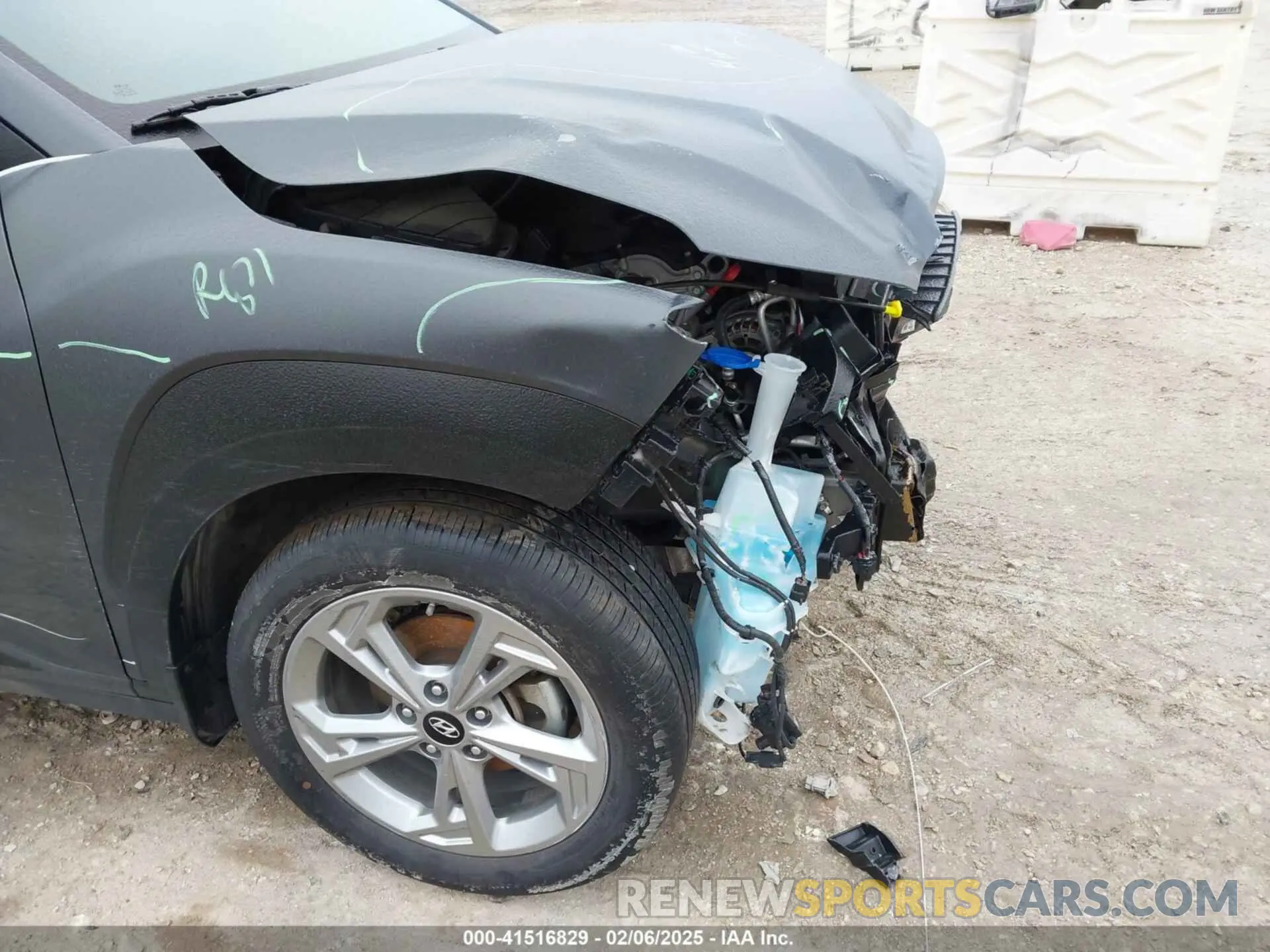 20 fotografías del automóvil dañado KM8K62AB8PU936451 HYUNDAI KONA 2023