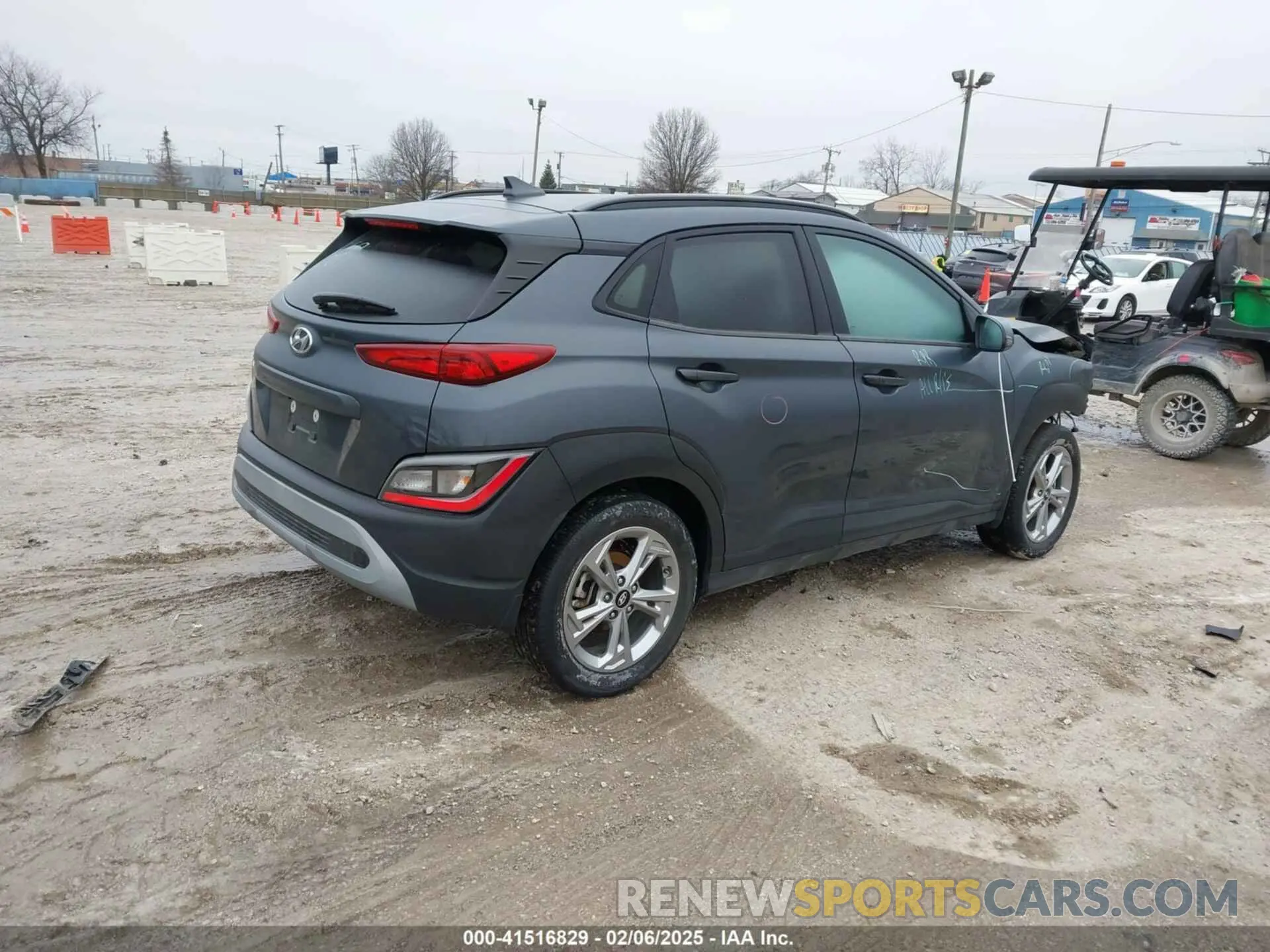 4 fotografías del automóvil dañado KM8K62AB8PU936451 HYUNDAI KONA 2023