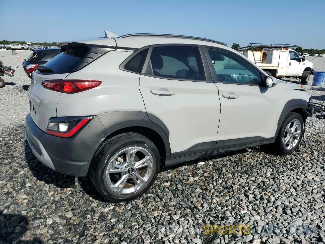 3 fotografías del automóvil dañado KM8K62AB9PU017980 HYUNDAI KONA 2023
