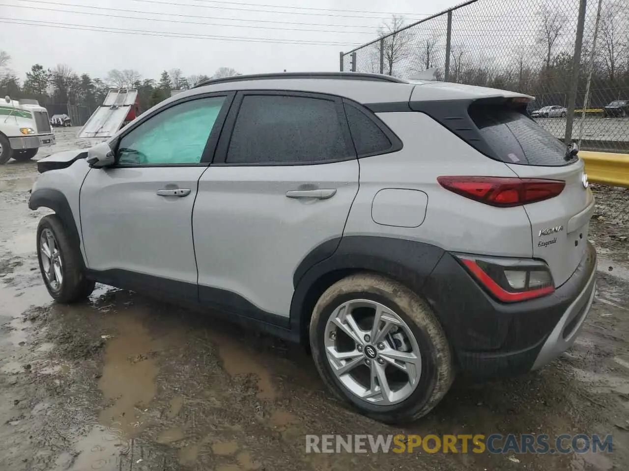 2 fotografías del automóvil dañado KM8K62AB9PU026355 HYUNDAI KONA 2023
