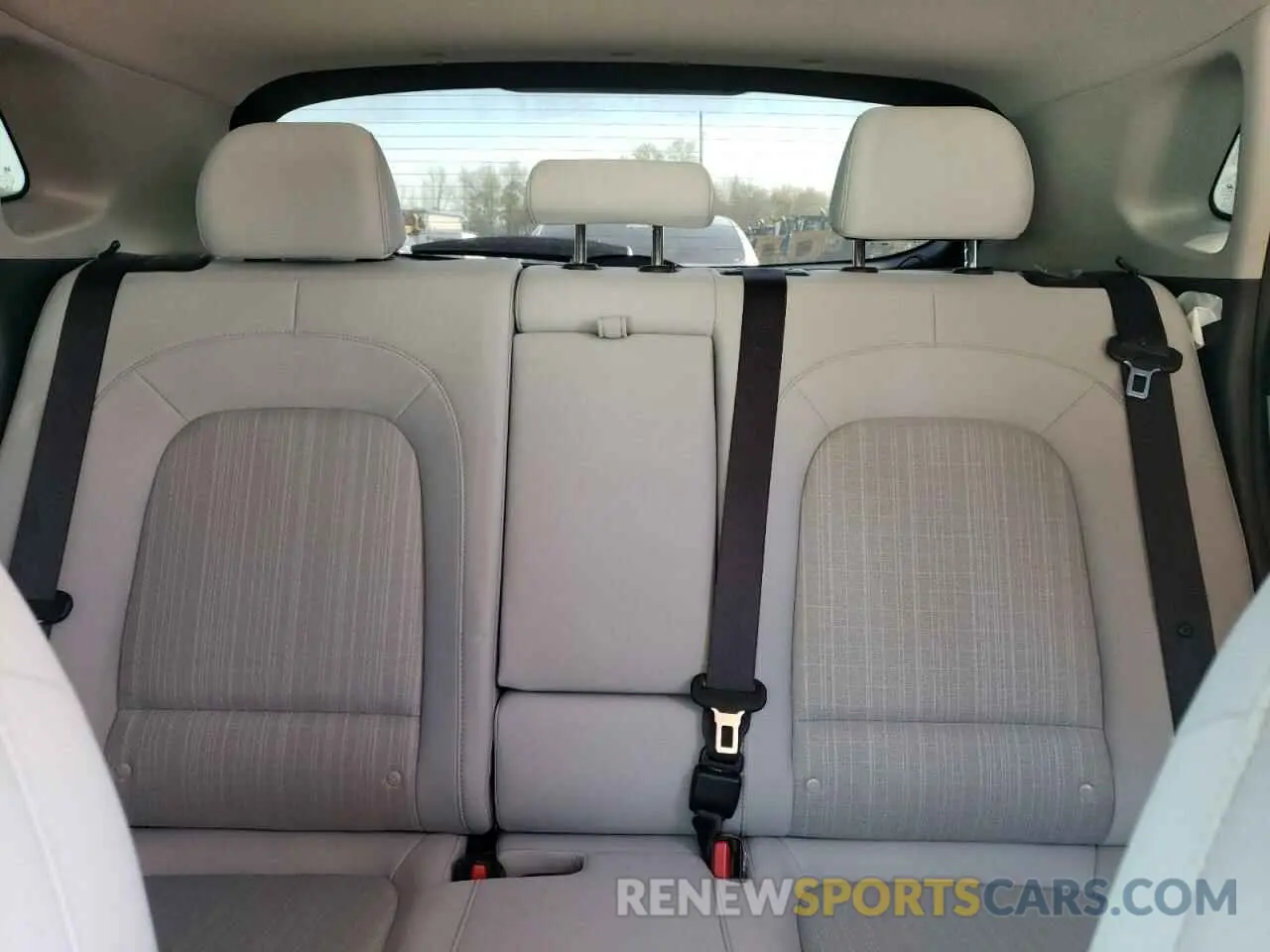 10 fotografías del automóvil dañado KM8K6CAB1PU968194 HYUNDAI KONA 2023