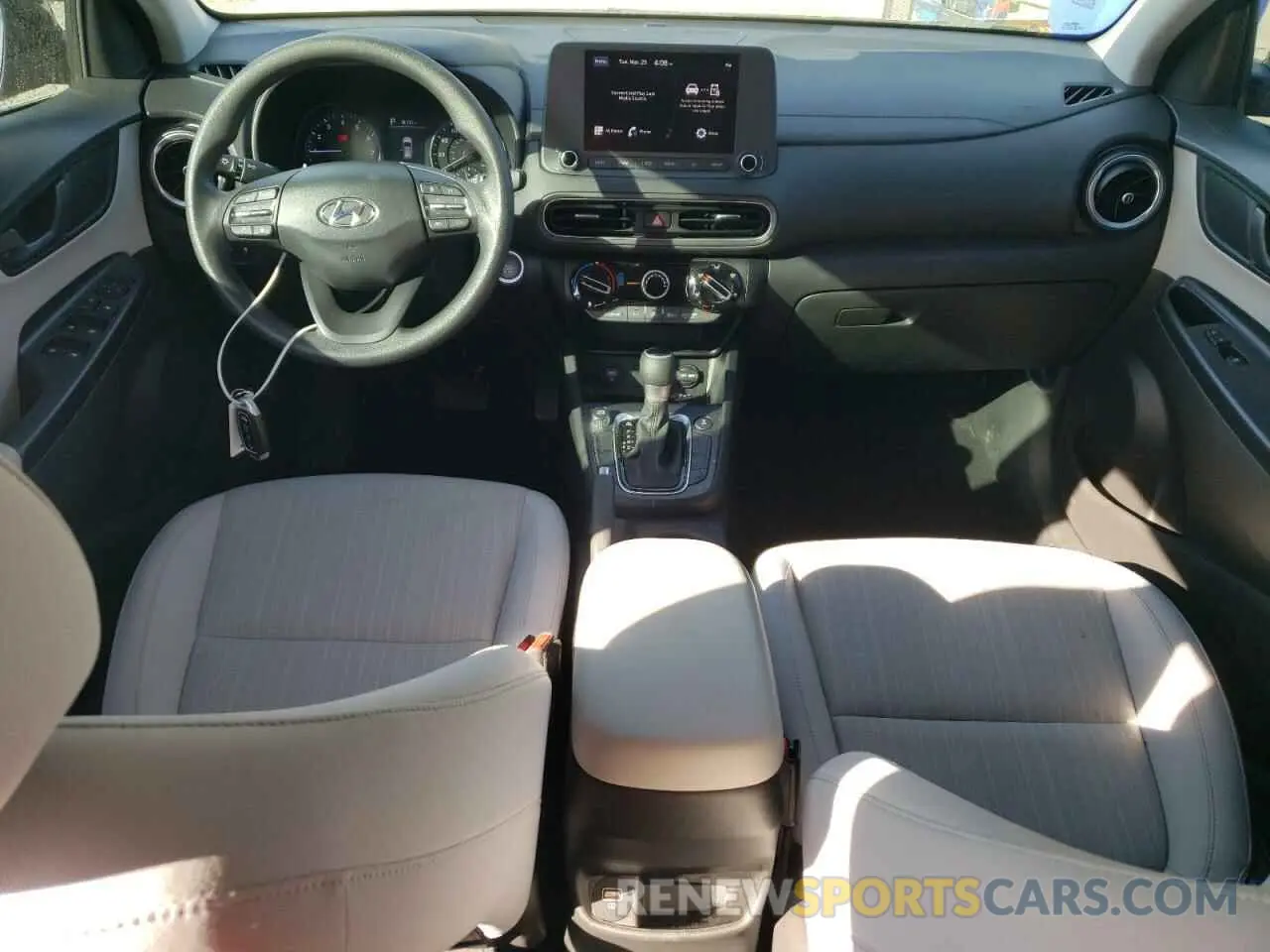 8 fotografías del automóvil dañado KM8K6CAB1PU968194 HYUNDAI KONA 2023