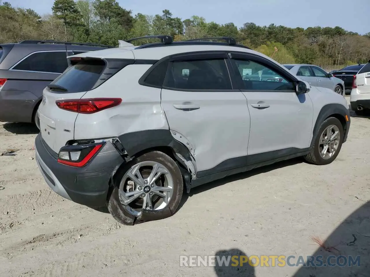 3 fotografías del automóvil dañado KM8K6CAB2PU042581 HYUNDAI KONA 2023