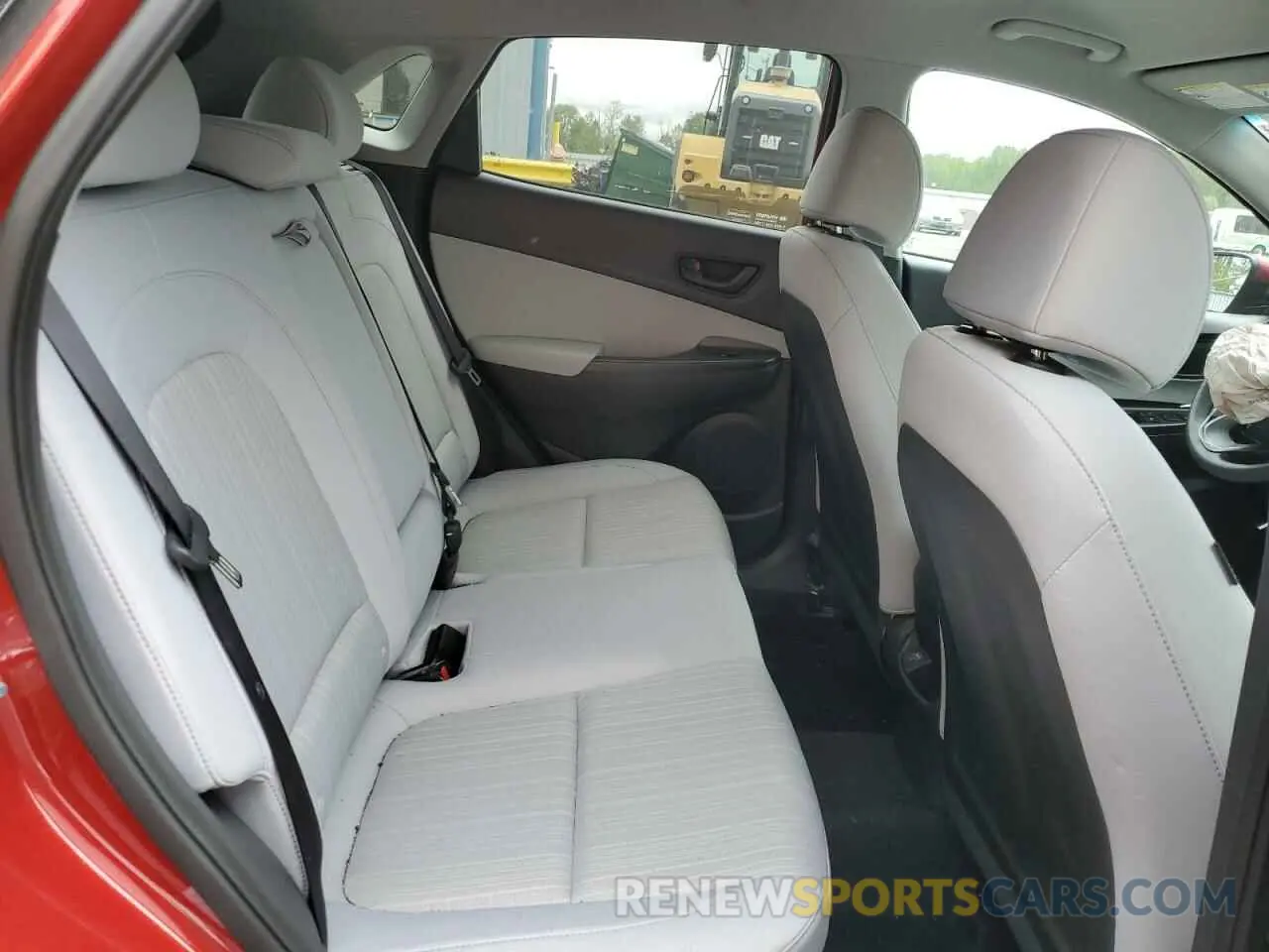 10 fotografías del automóvil dañado KM8K6CAB2PU060045 HYUNDAI KONA 2023
