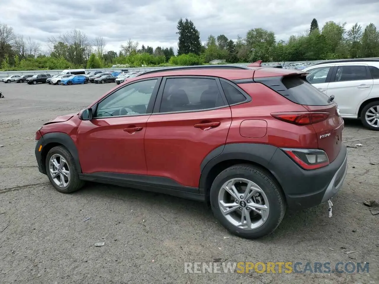 2 fotografías del automóvil dañado KM8K6CAB2PU060045 HYUNDAI KONA 2023