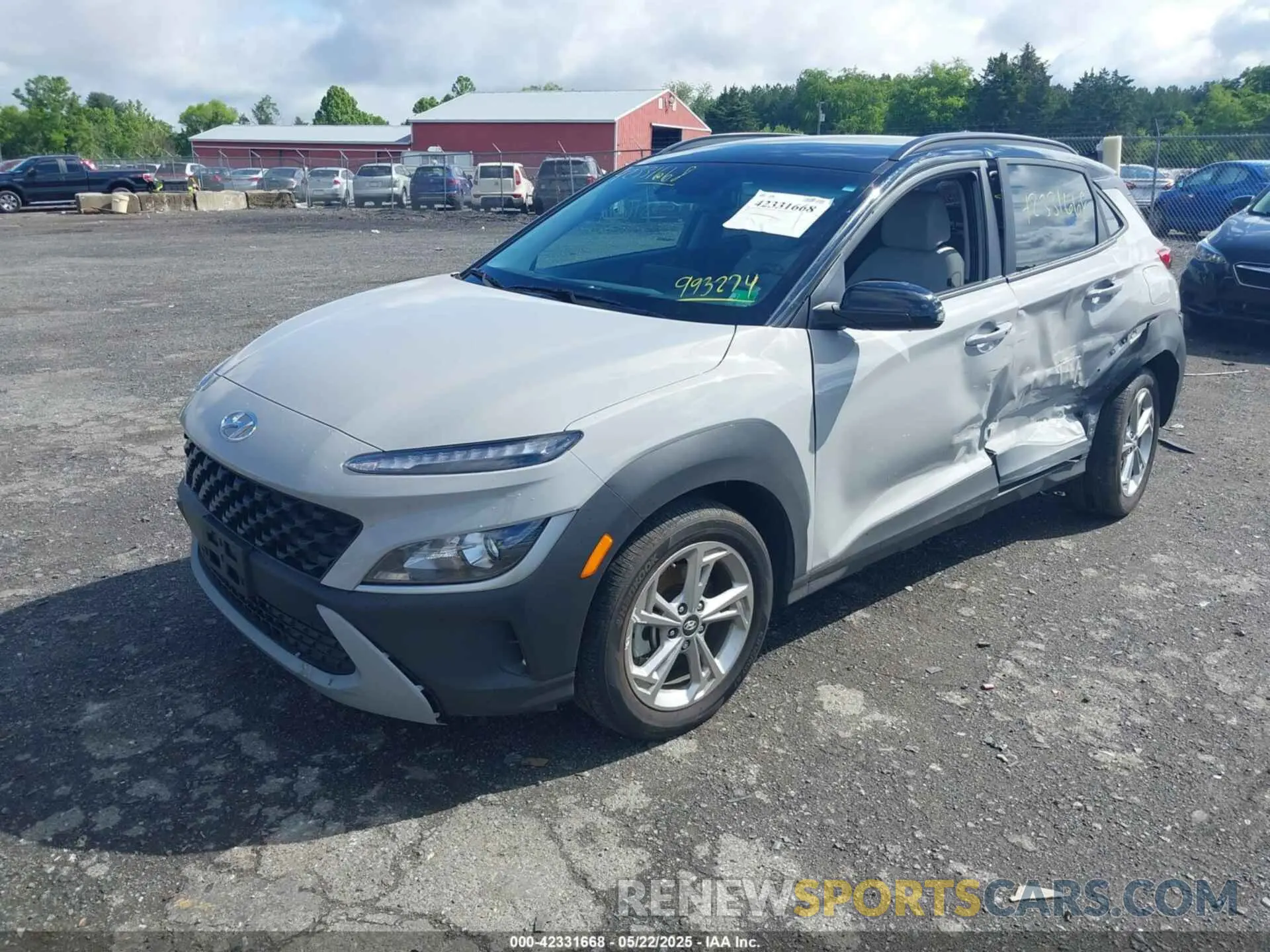 2 fotografías del automóvil dañado KM8K6CAB3PU993274 HYUNDAI KONA 2023