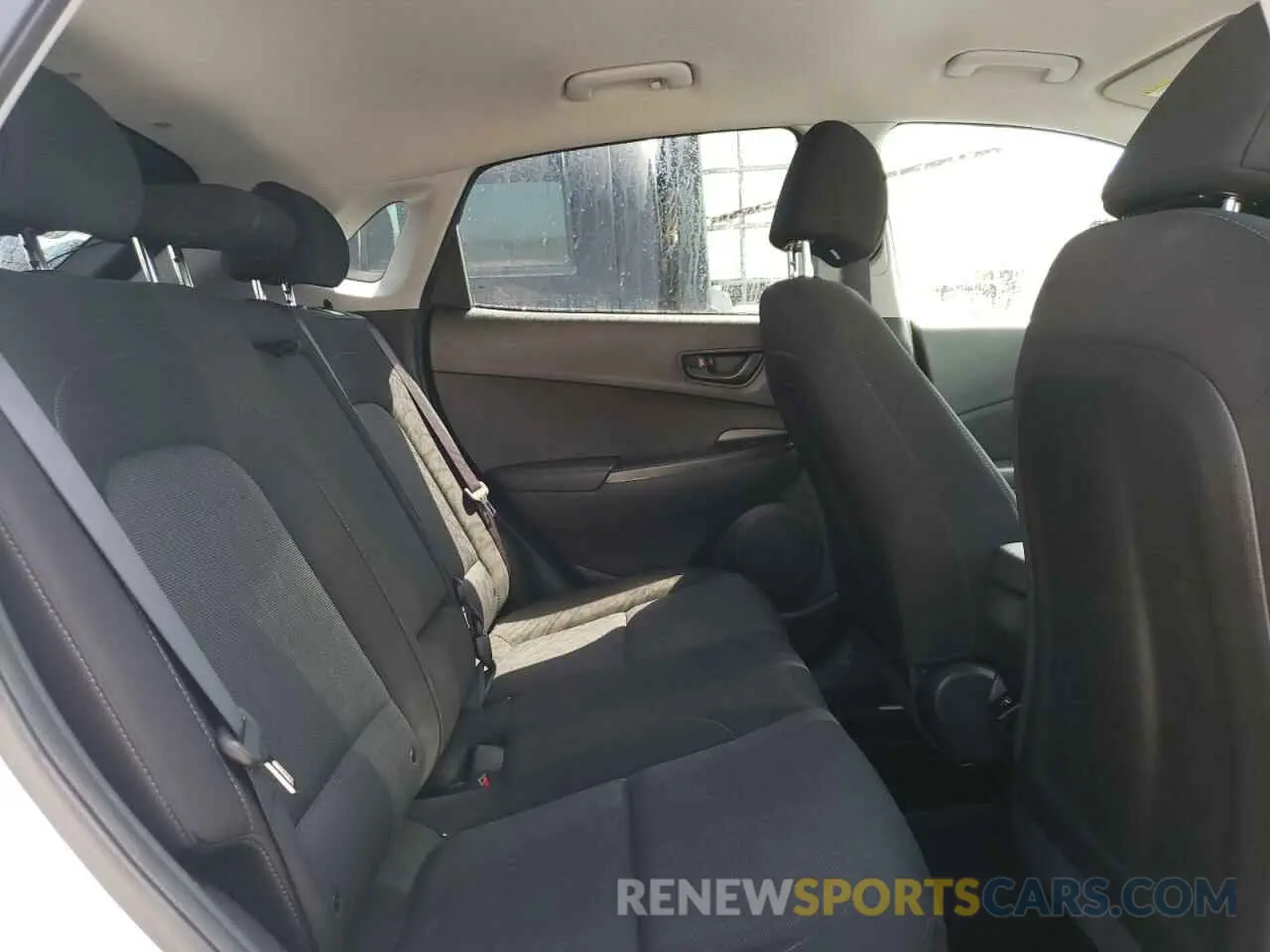 11 fotografías del automóvil dañado KM8K6CAB3PU997406 HYUNDAI KONA 2023