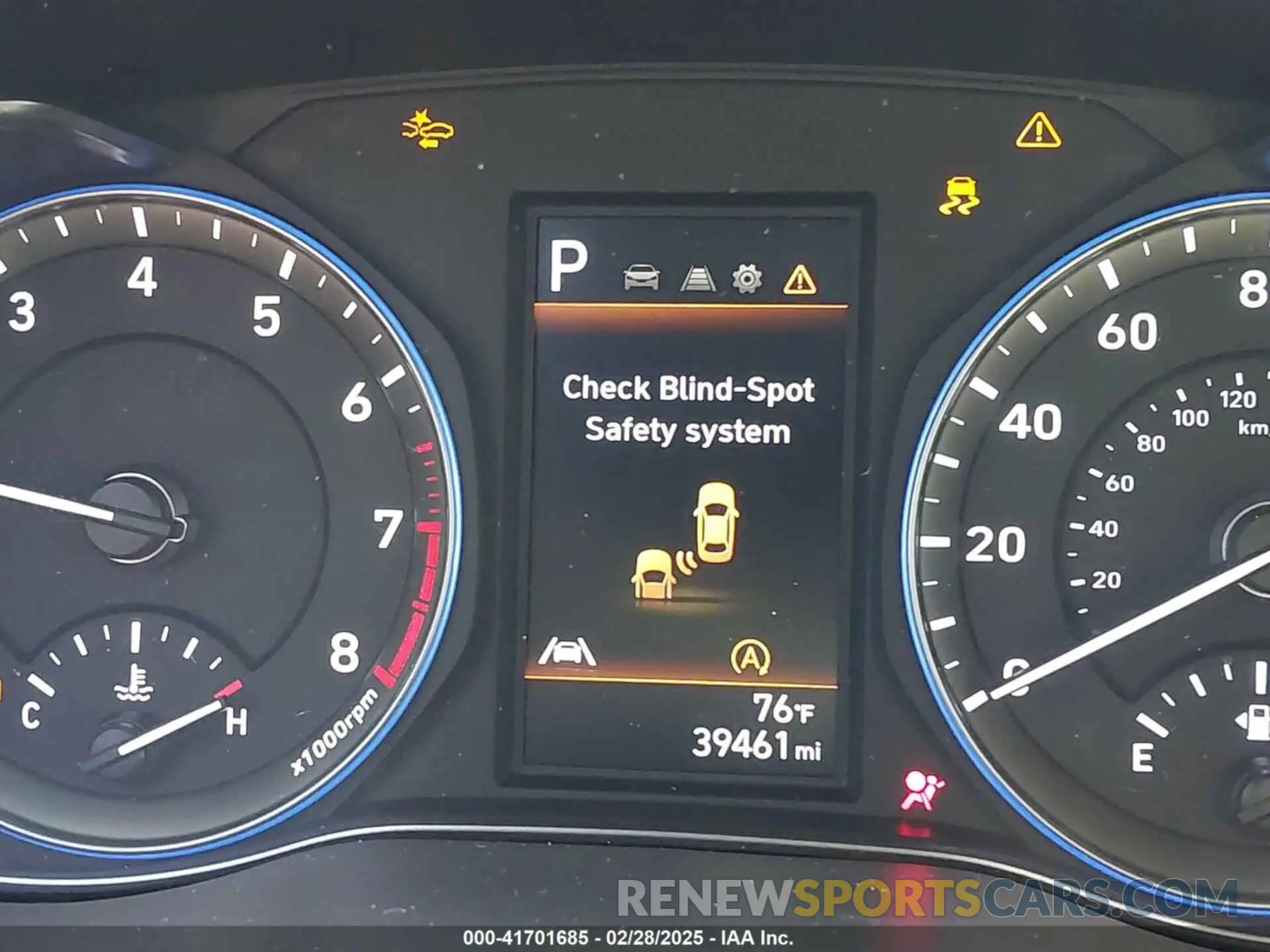 15 fotografías del automóvil dañado KM8K6CAB4PU019528 HYUNDAI KONA 2023