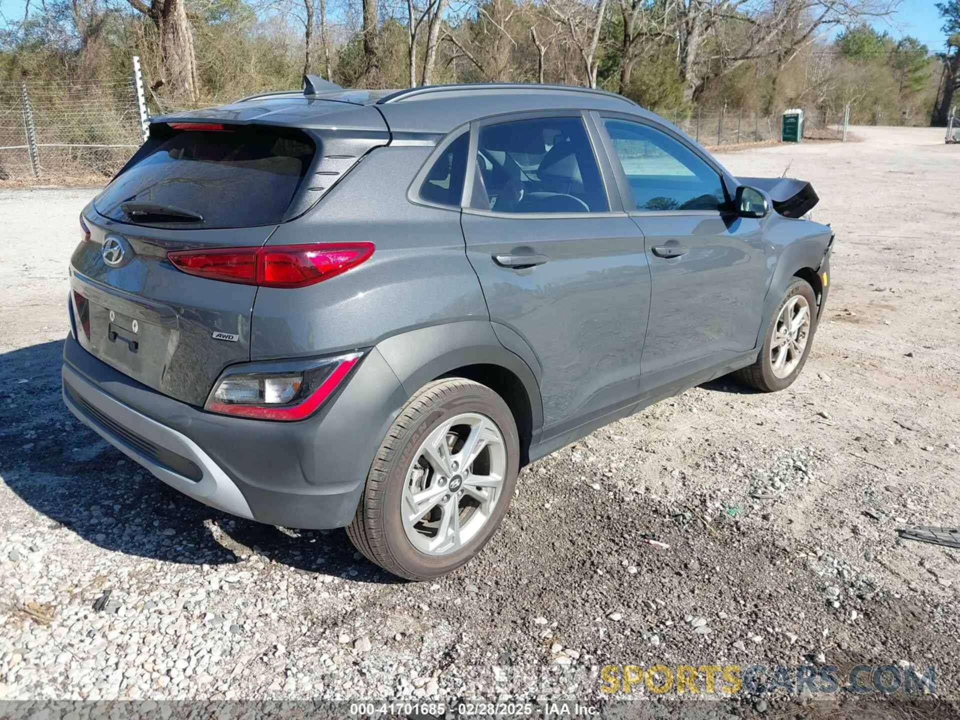 4 fotografías del automóvil dañado KM8K6CAB4PU019528 HYUNDAI KONA 2023