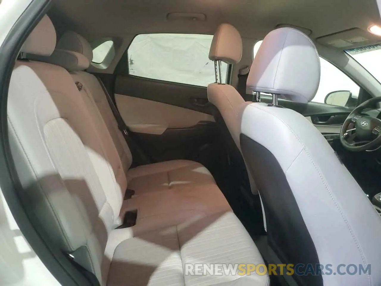 11 fotografías del automóvil dañado KM8K6CAB4PU943936 HYUNDAI KONA 2023