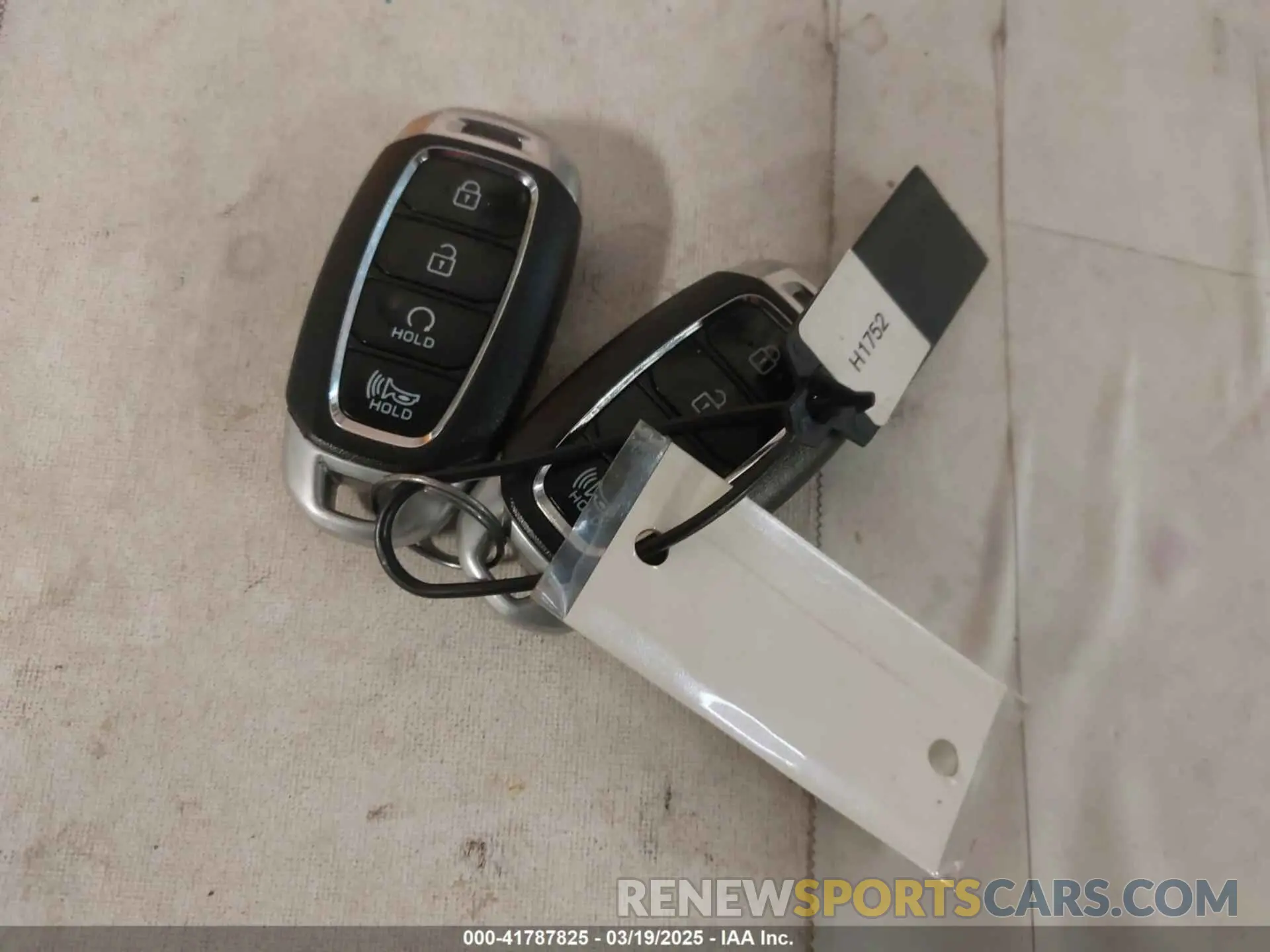 11 fotografías del automóvil dañado KM8K6CAB5PU011938 HYUNDAI KONA 2023
