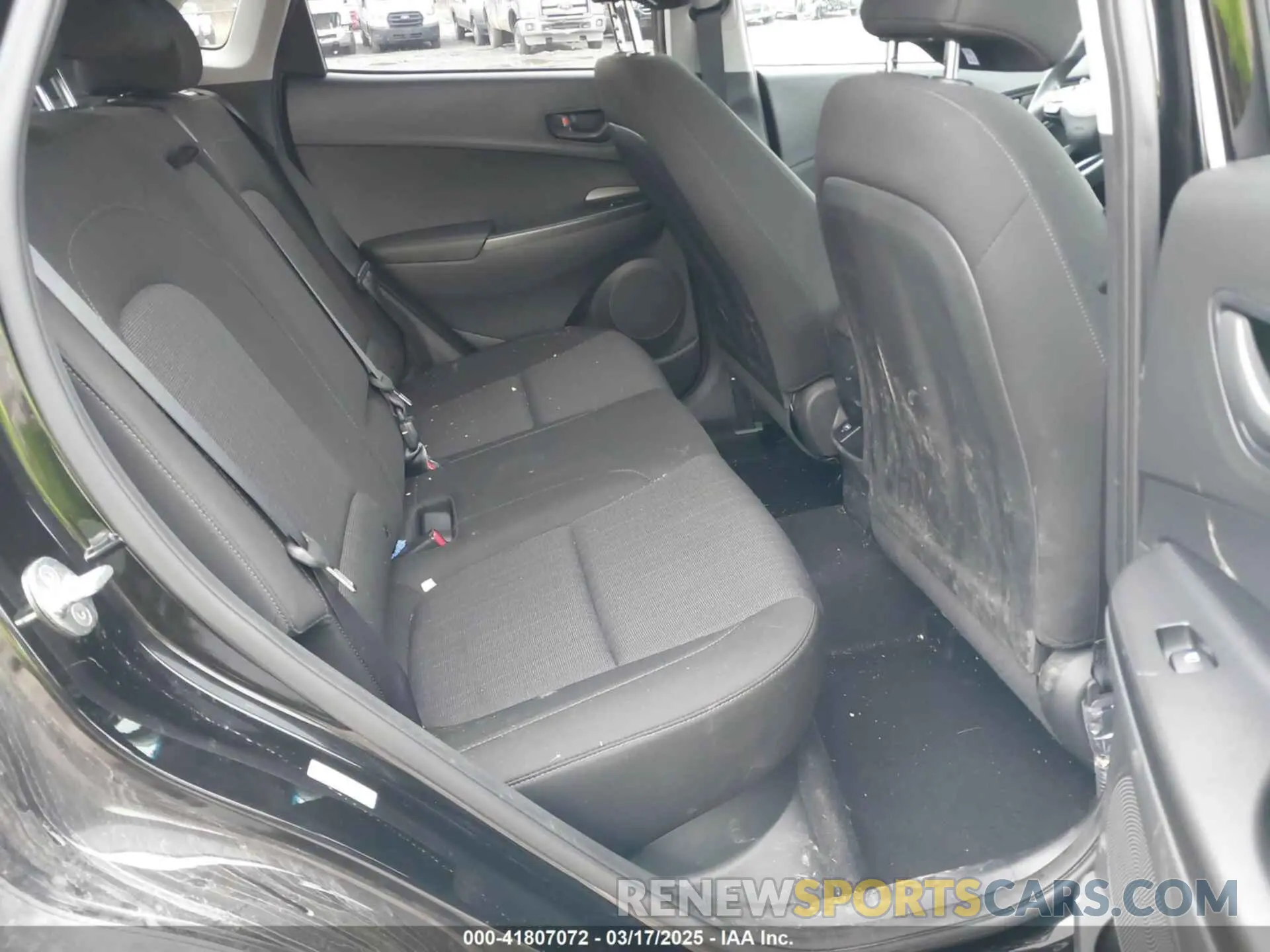 8 fotografías del automóvil dañado KM8K6CAB5PU941273 HYUNDAI KONA 2023