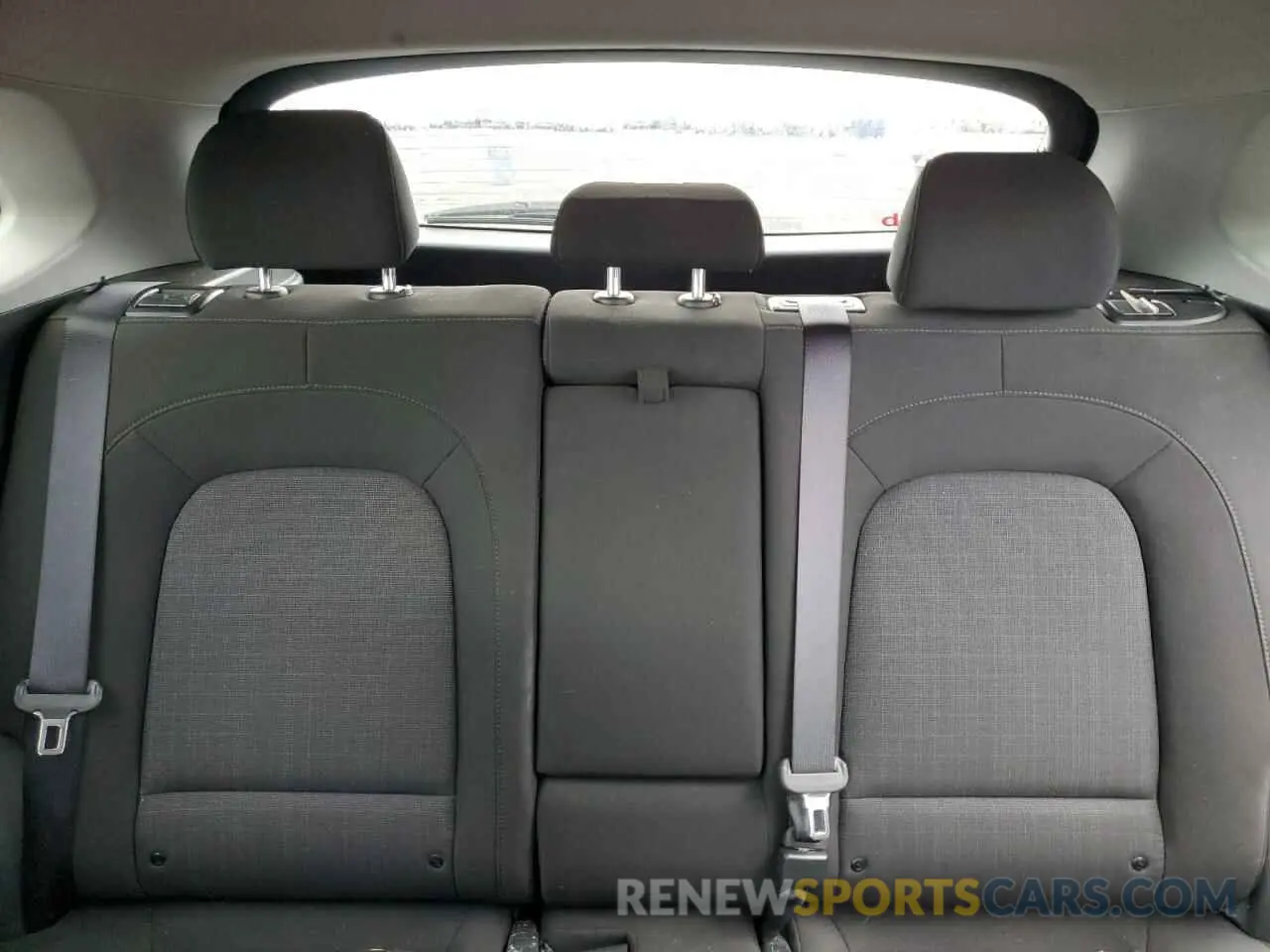 10 fotografías del automóvil dañado KM8K6CAB6PU996766 HYUNDAI KONA 2023