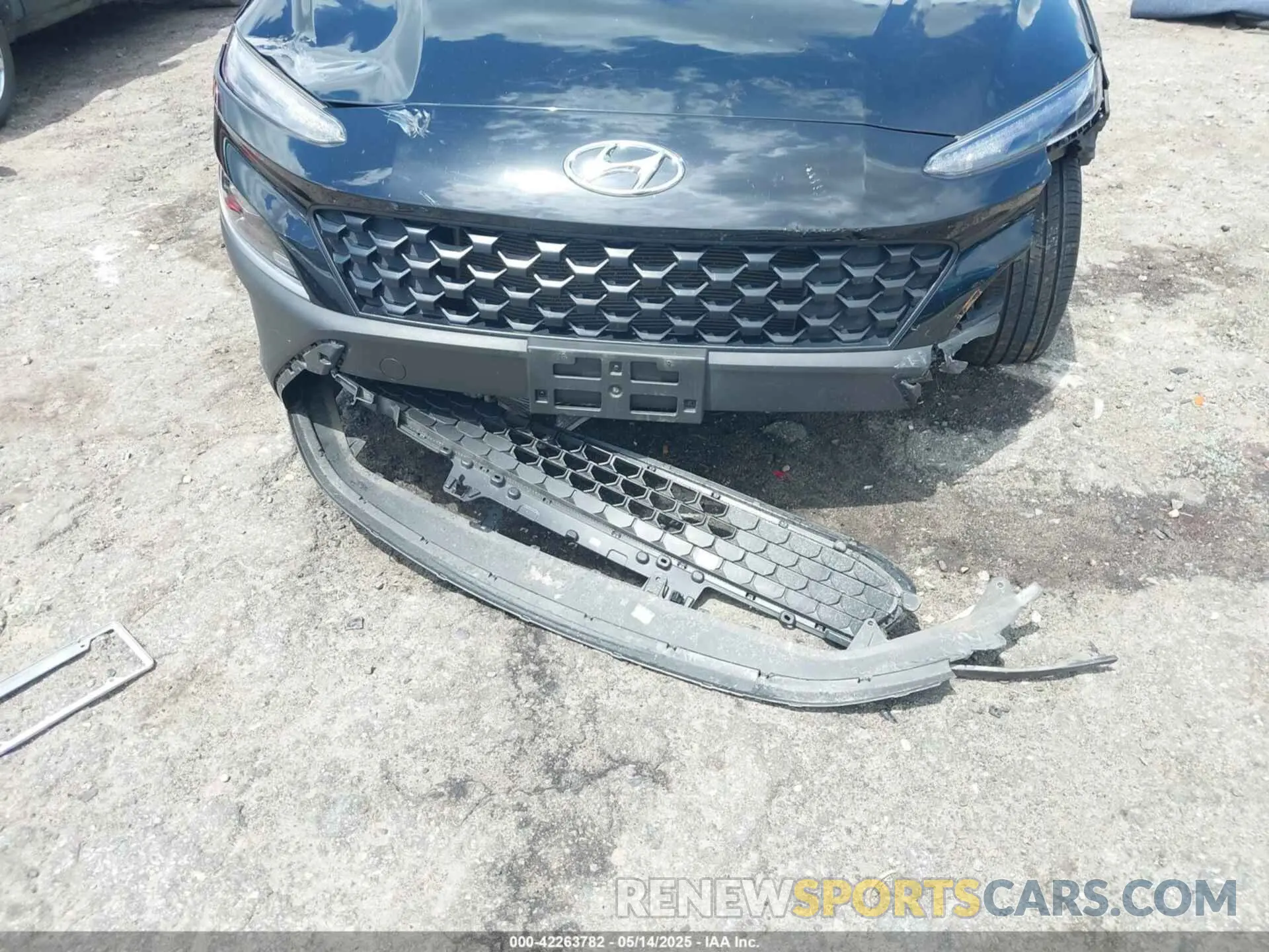 6 fotografías del automóvil dañado KM8K6CAB6PU996783 HYUNDAI KONA 2023
