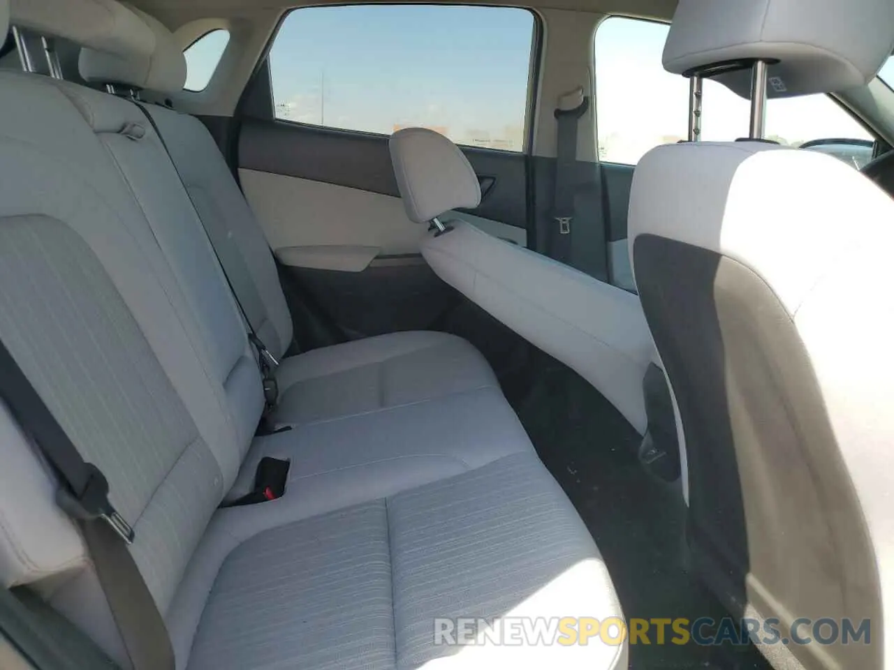 11 fotografías del automóvil dañado KM8K6CAB7PU007051 HYUNDAI KONA 2023