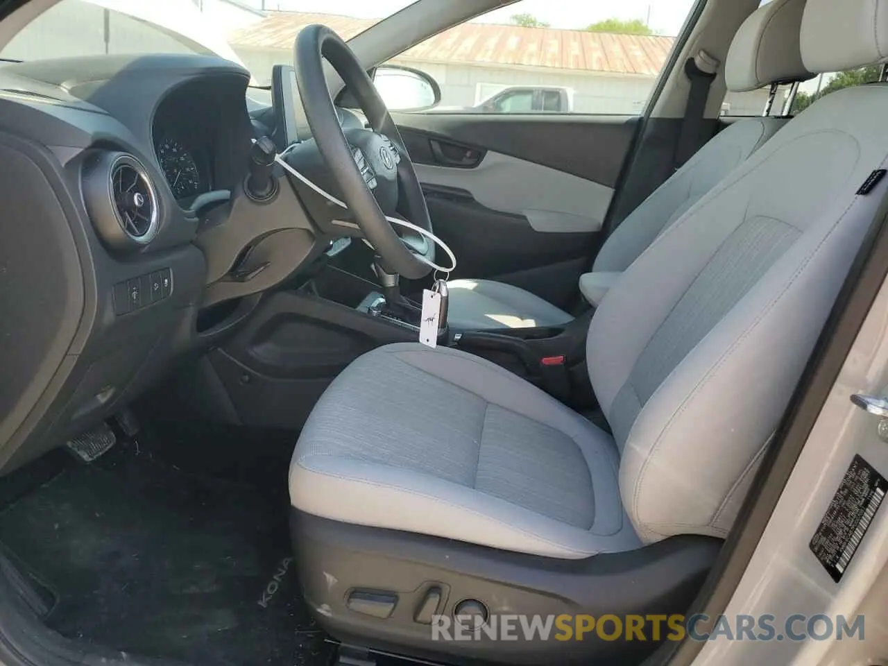 7 fotografías del automóvil dañado KM8K6CAB7PU007051 HYUNDAI KONA 2023
