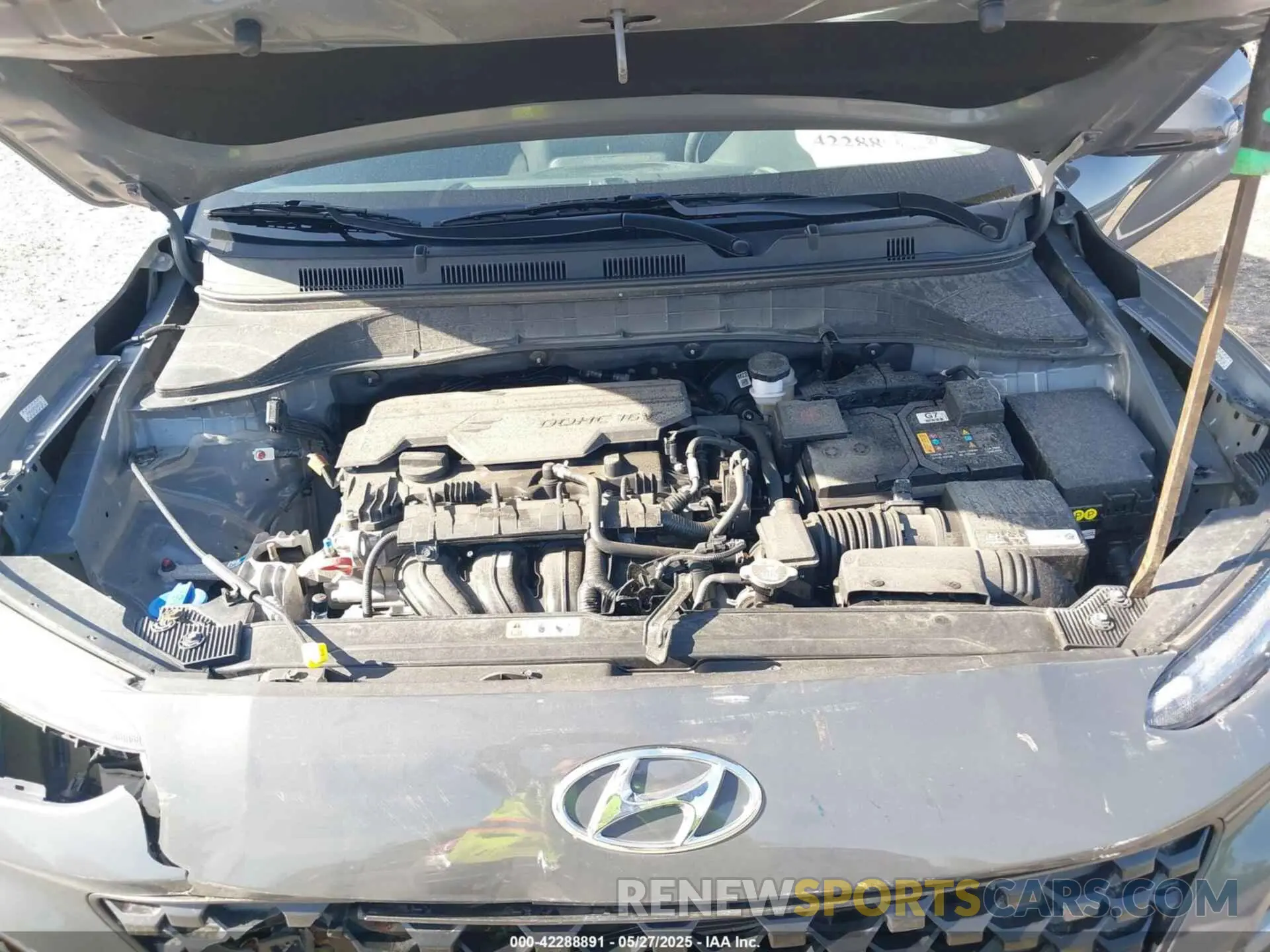 10 fotografías del automóvil dañado KM8K6CAB7PU987123 HYUNDAI KONA 2023