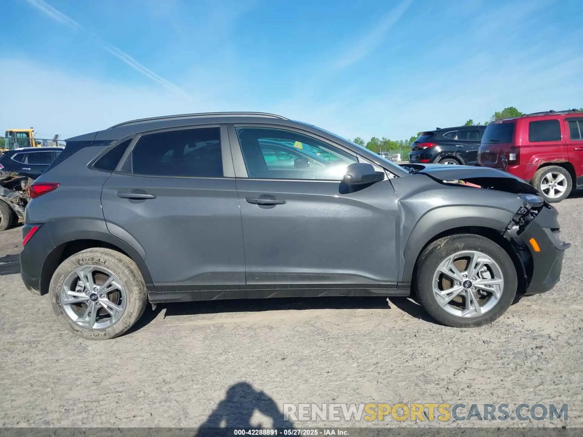 14 fotografías del automóvil dañado KM8K6CAB7PU987123 HYUNDAI KONA 2023