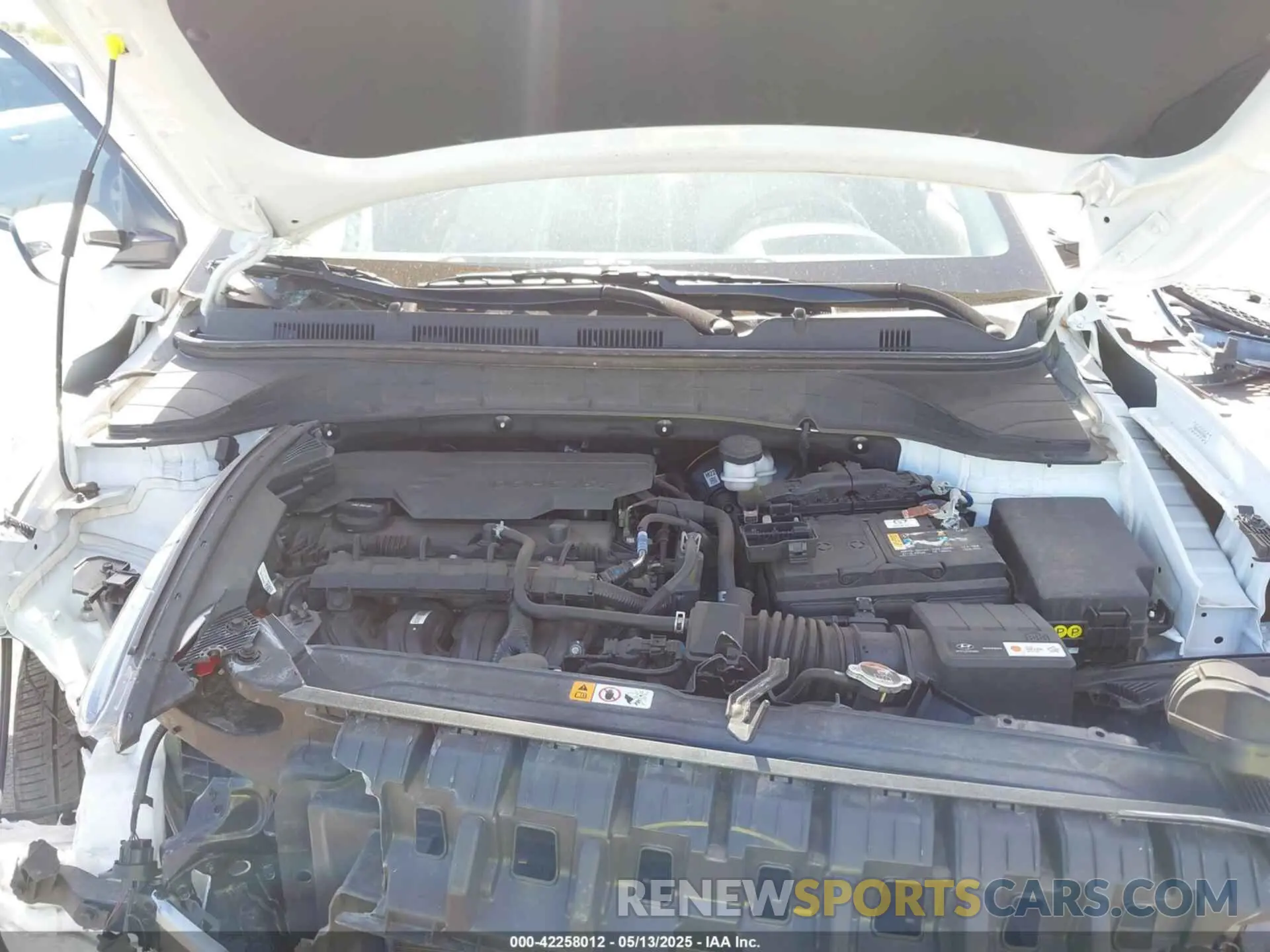 10 fotografías del automóvil dañado KM8K6CAB8PU038521 HYUNDAI KONA 2023