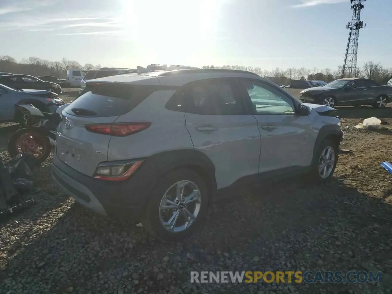 3 fotografías del automóvil dañado KM8K6CAB8PU043170 HYUNDAI KONA 2023