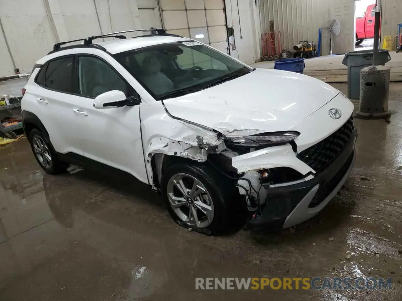 4 fotografías del automóvil dañado KM8K6CABXPU041341 HYUNDAI KONA 2023