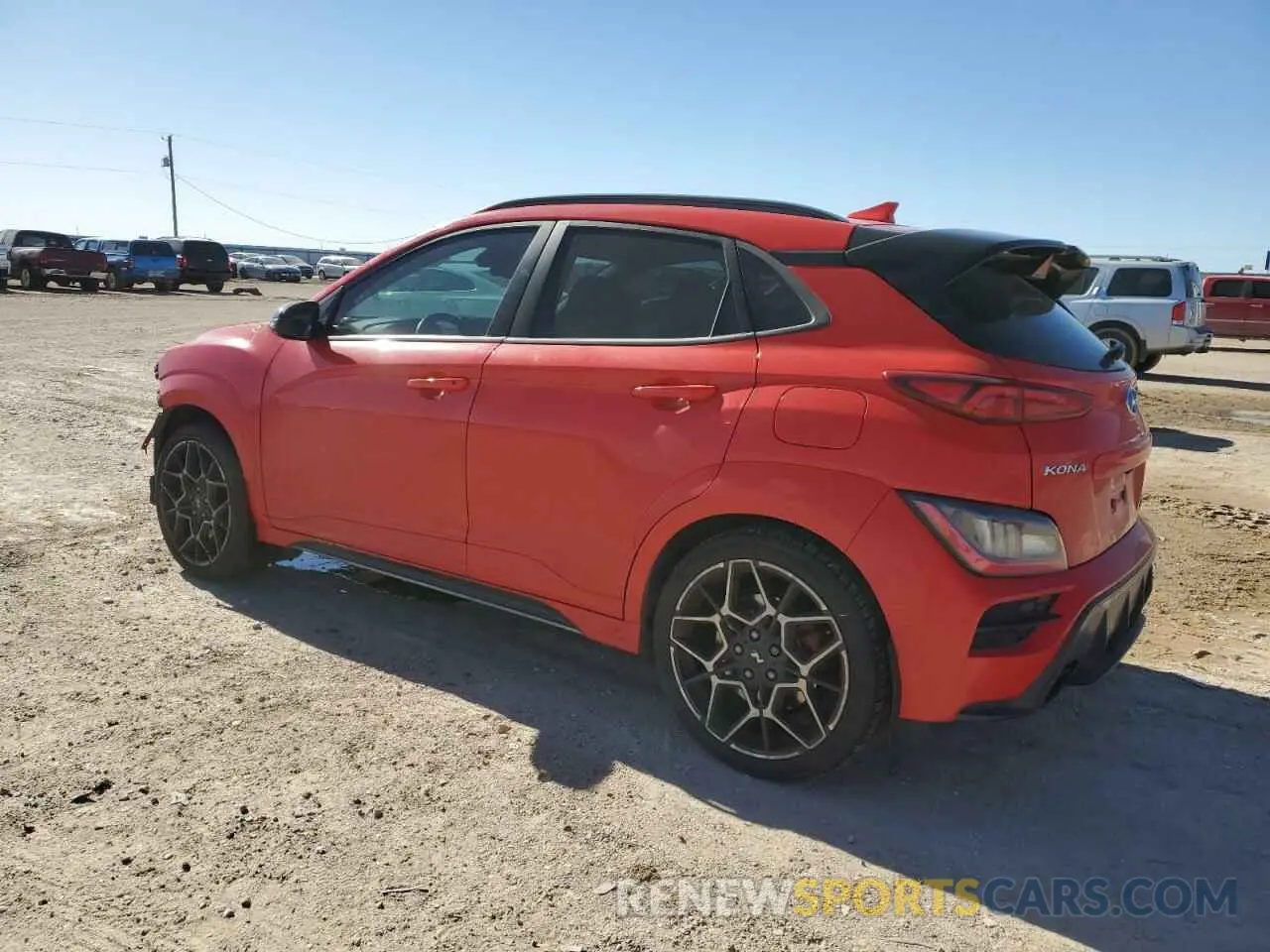 2 fotografías del automóvil dañado KM8KH3AC2PU009759 HYUNDAI KONA 2023