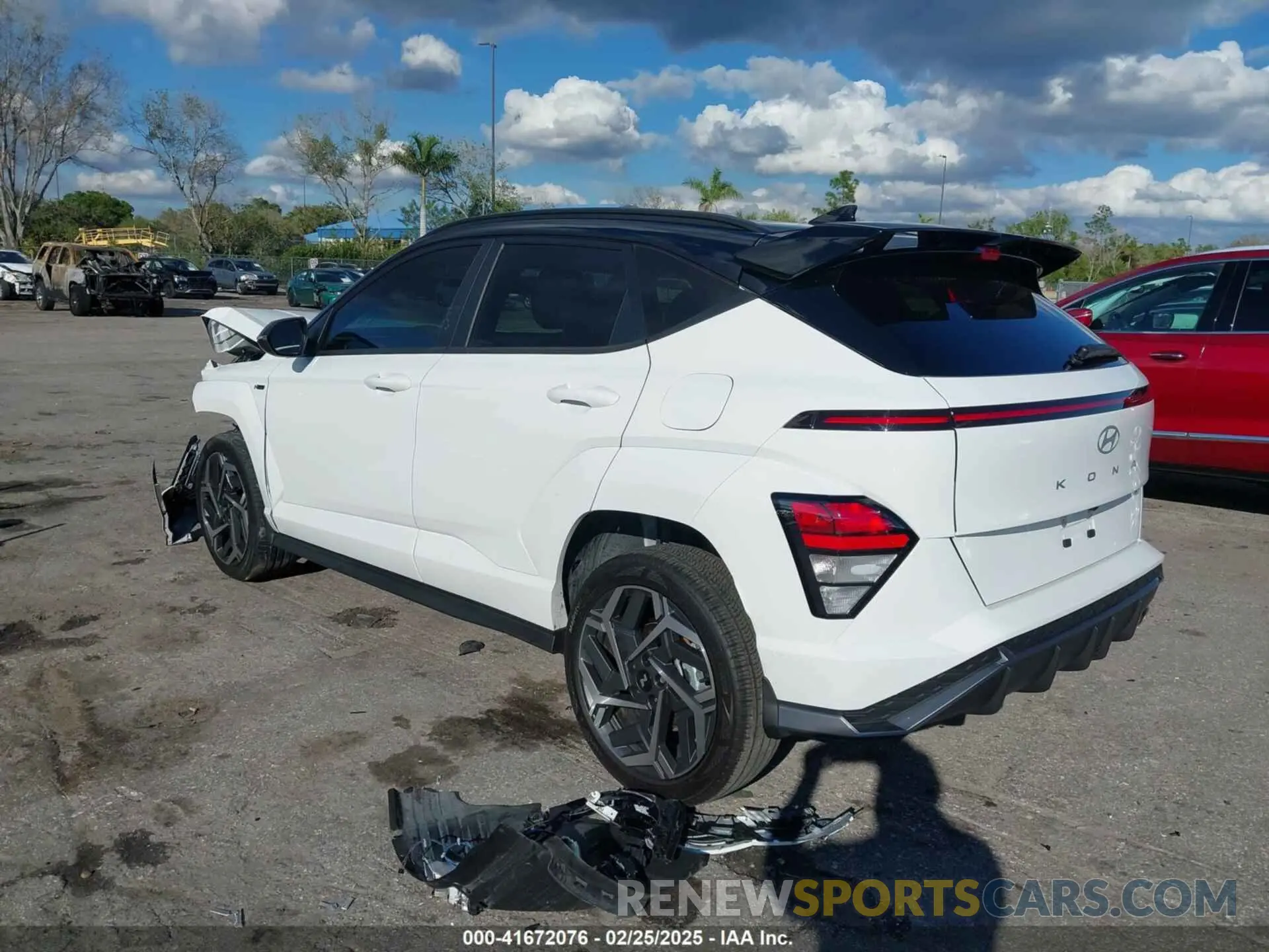 3 fotografías del automóvil dañado KM8HA3A32RU171716 HYUNDAI KONA 2024