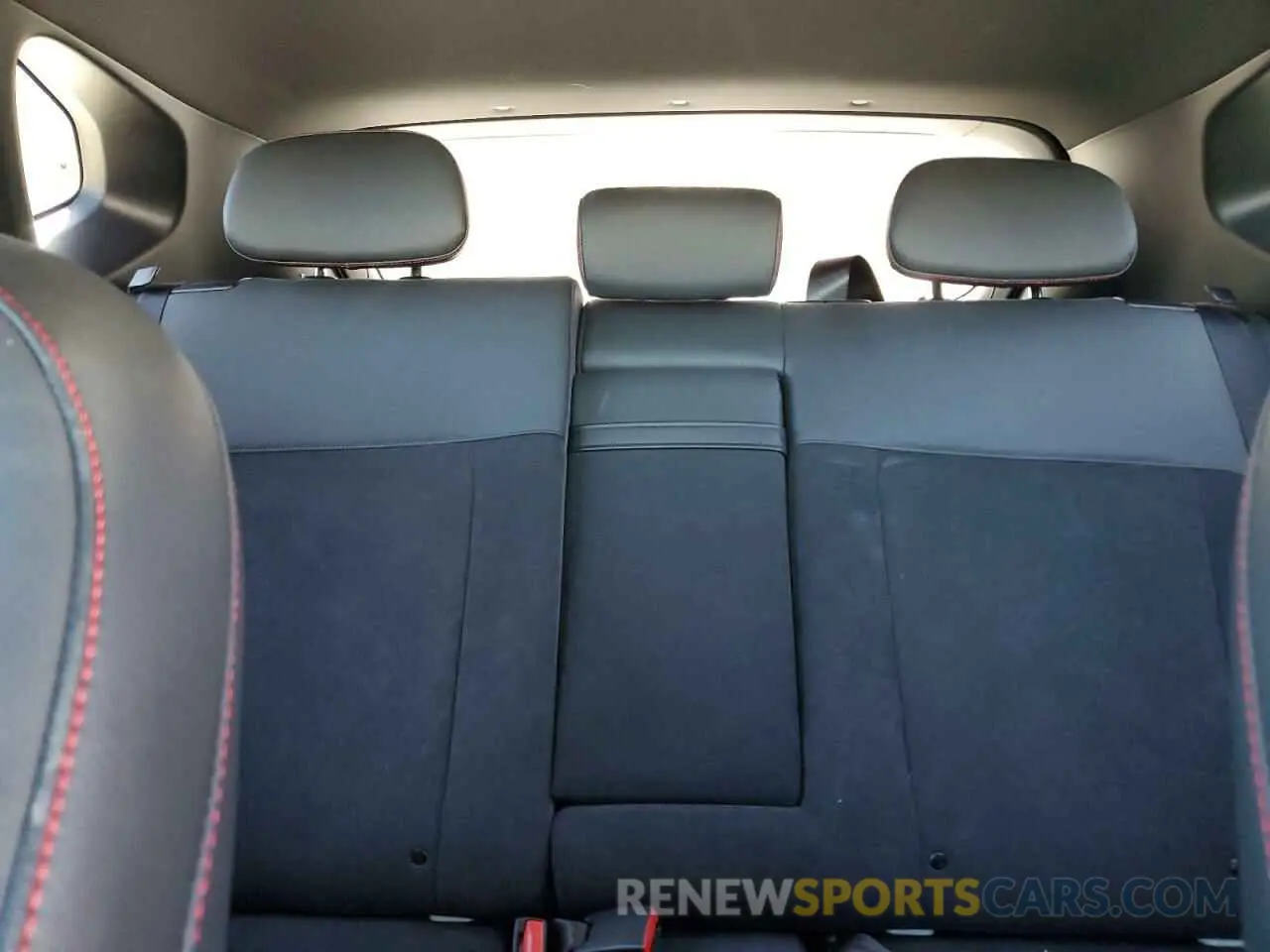 10 fotografías del automóvil dañado KM8HA3A39RU033848 HYUNDAI KONA 2024