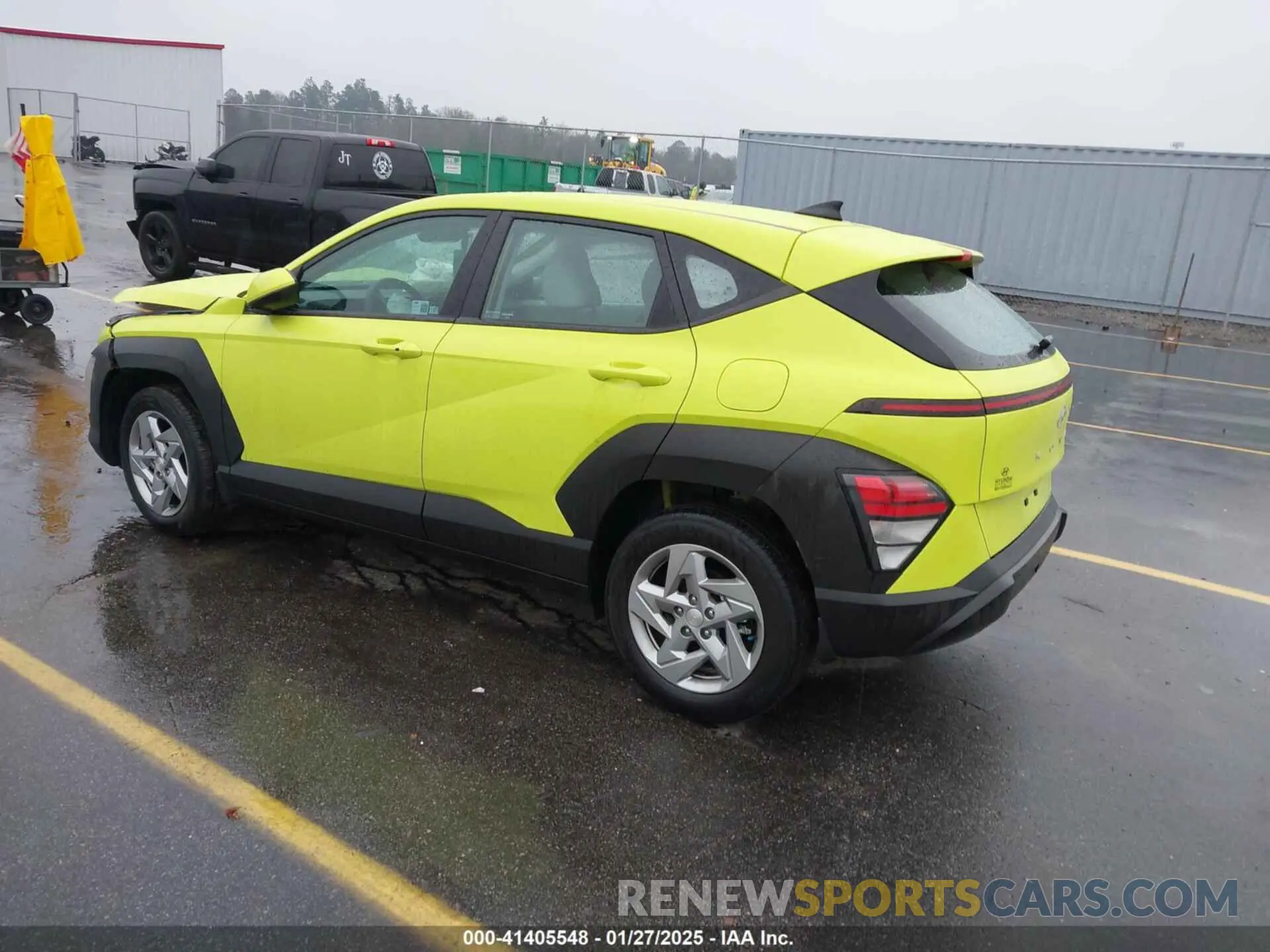 3 fotografías del automóvil dañado KM8HA3AB2RU047730 HYUNDAI KONA 2024
