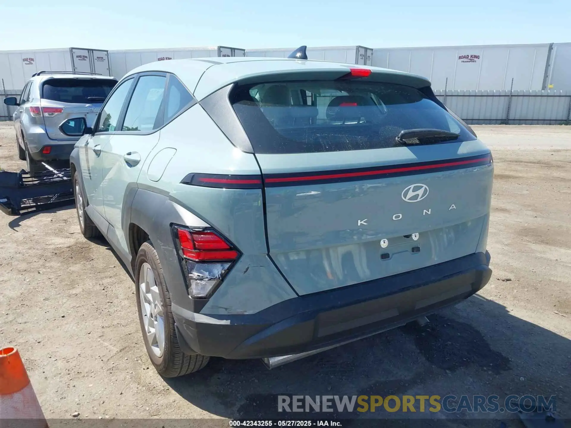 3 fotografías del automóvil dañado KM8HA3AB3RU179511 HYUNDAI KONA 2024