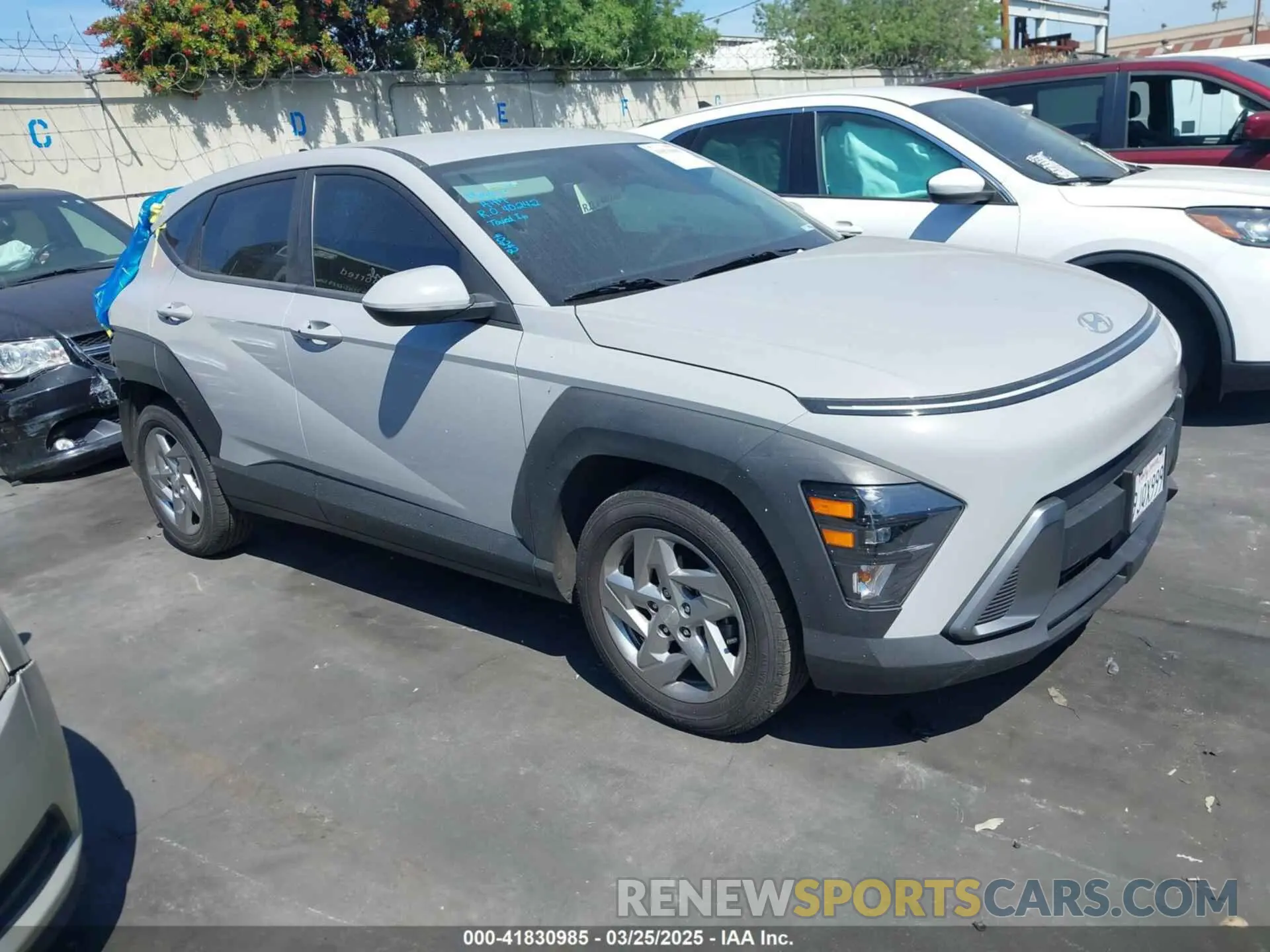 1 fotografías del automóvil dañado KM8HA3AB7RU041986 HYUNDAI KONA 2024