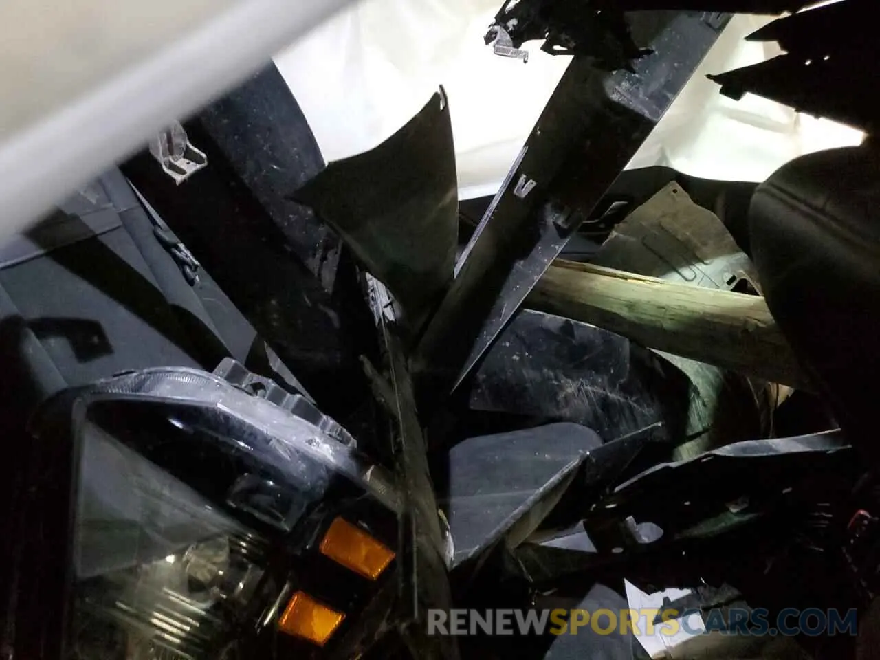 11 fotografías del automóvil dañado KM8HACA34RU045518 HYUNDAI KONA 2024