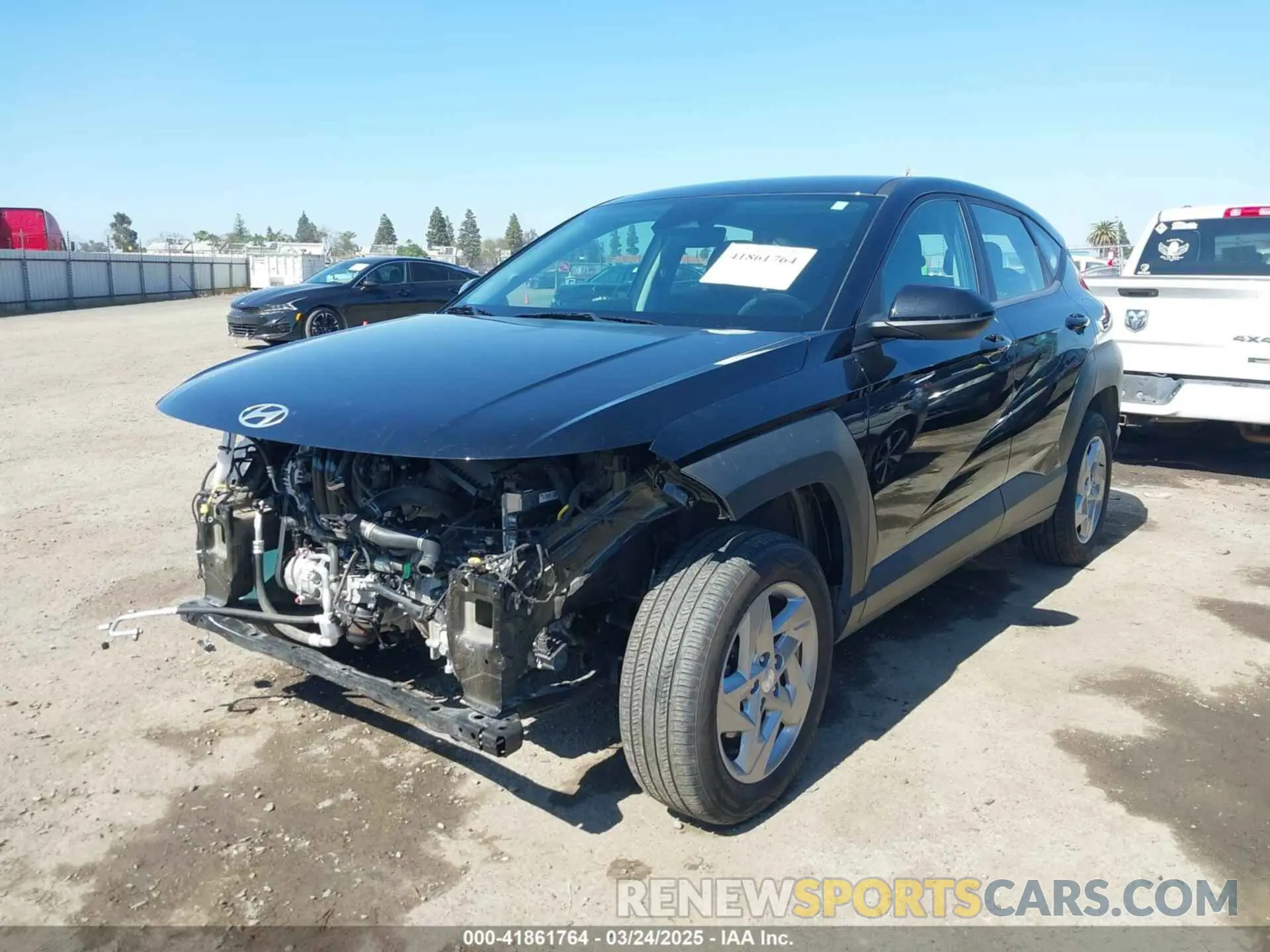 2 fotografías del automóvil dañado KM8HACAB2RU070067 HYUNDAI KONA 2024