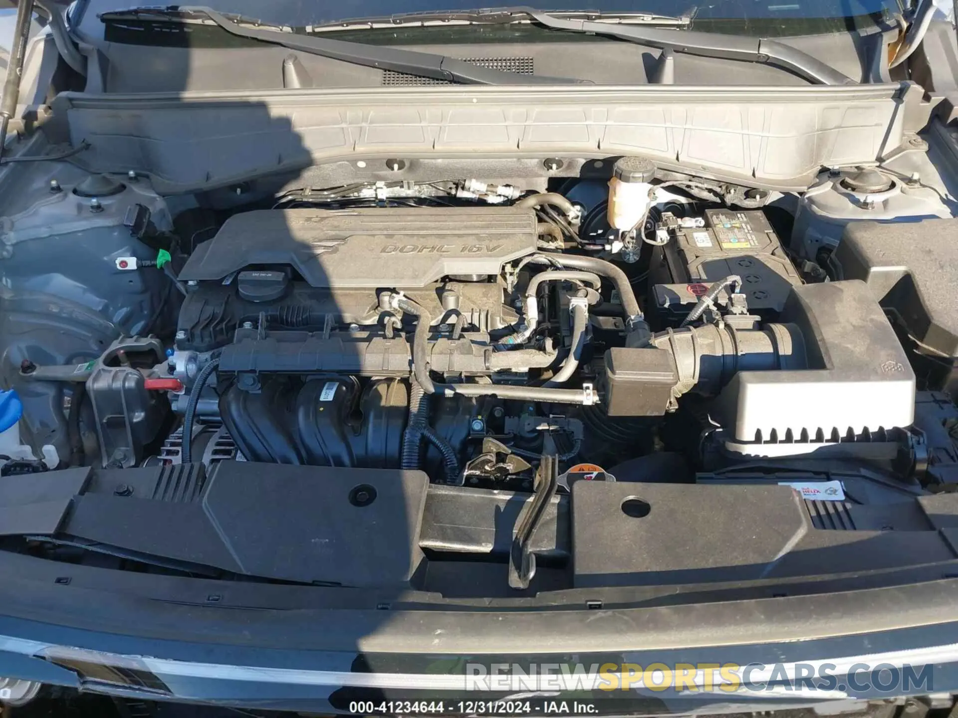 10 fotografías del automóvil dañado KM8HACAB3RU119938 HYUNDAI KONA 2024