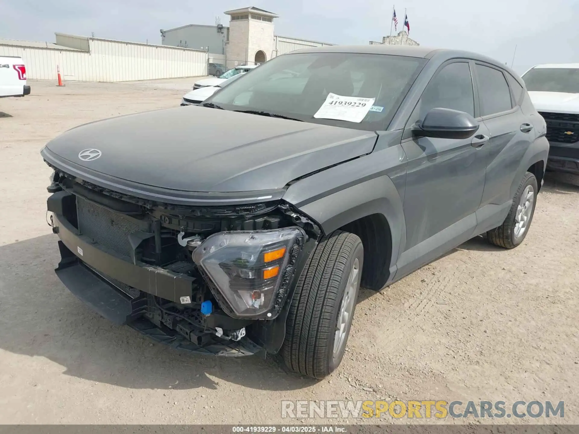 2 fotografías del automóvil dañado KM8HACAB6RU146471 HYUNDAI KONA 2024