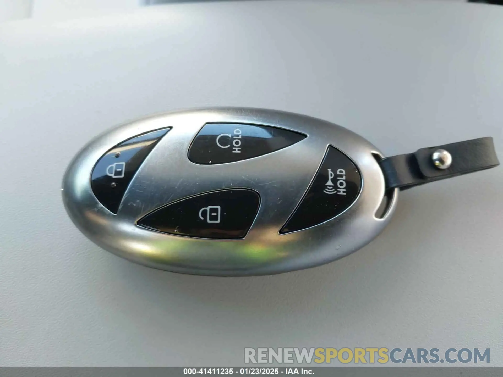 11 fotografías del automóvil dañado KM8HACAB9RU075346 HYUNDAI KONA 2024