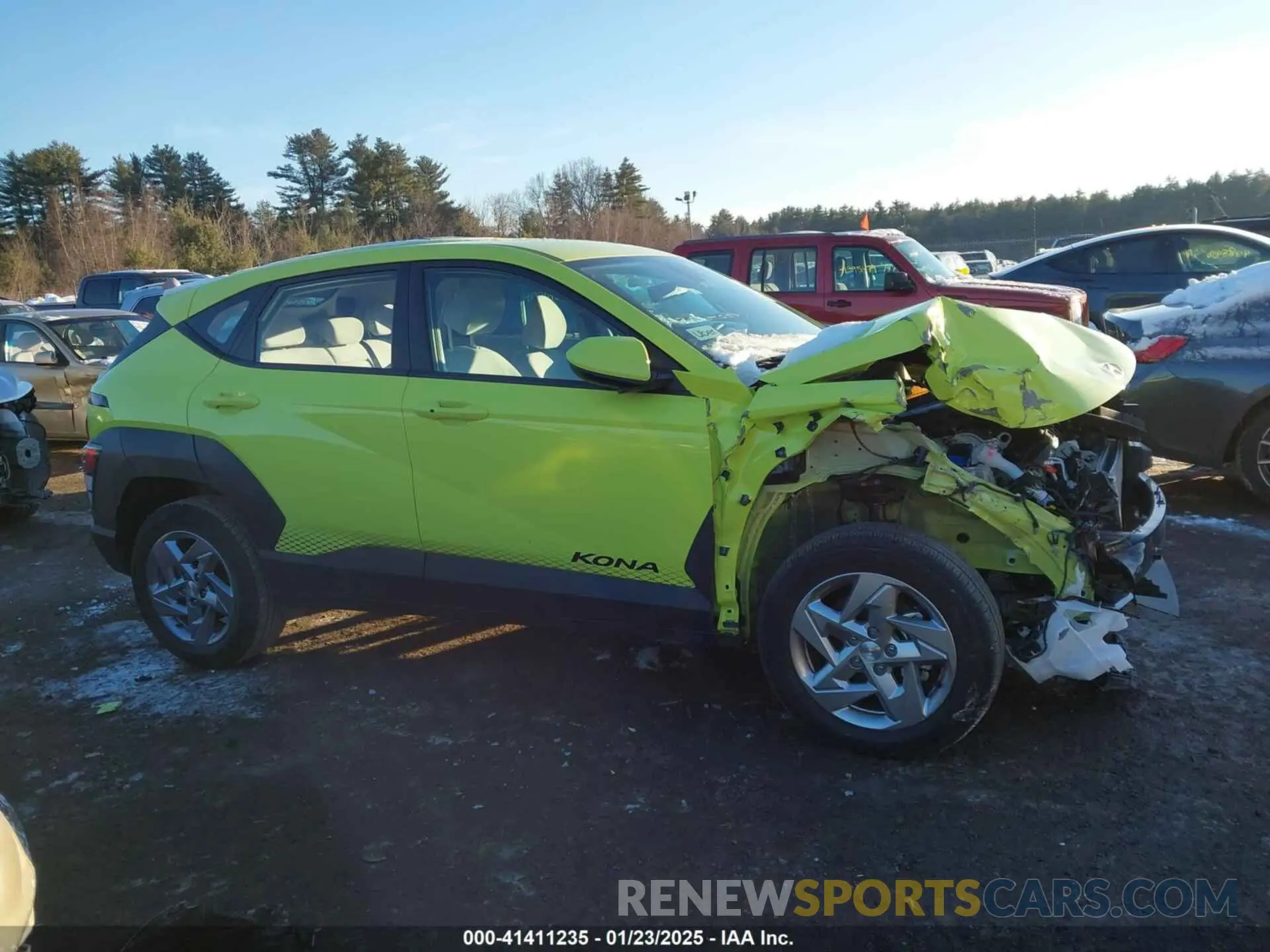 13 fotografías del automóvil dañado KM8HACAB9RU075346 HYUNDAI KONA 2024