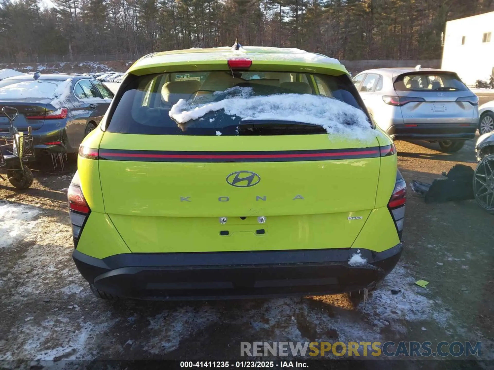 16 fotografías del automóvil dañado KM8HACAB9RU075346 HYUNDAI KONA 2024