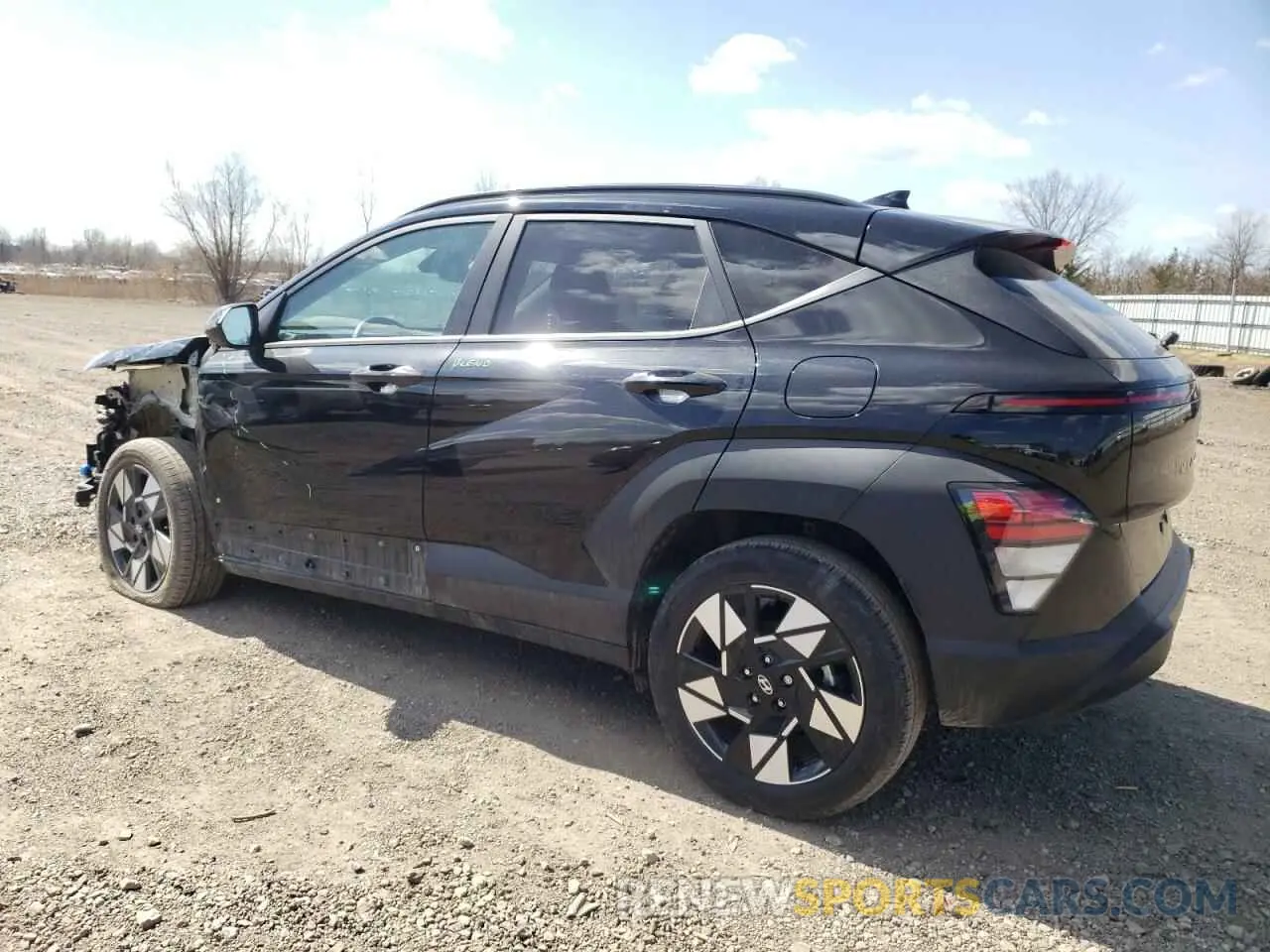 2 fotografías del automóvil dañado KM8HB3AB0RU074292 HYUNDAI KONA 2024