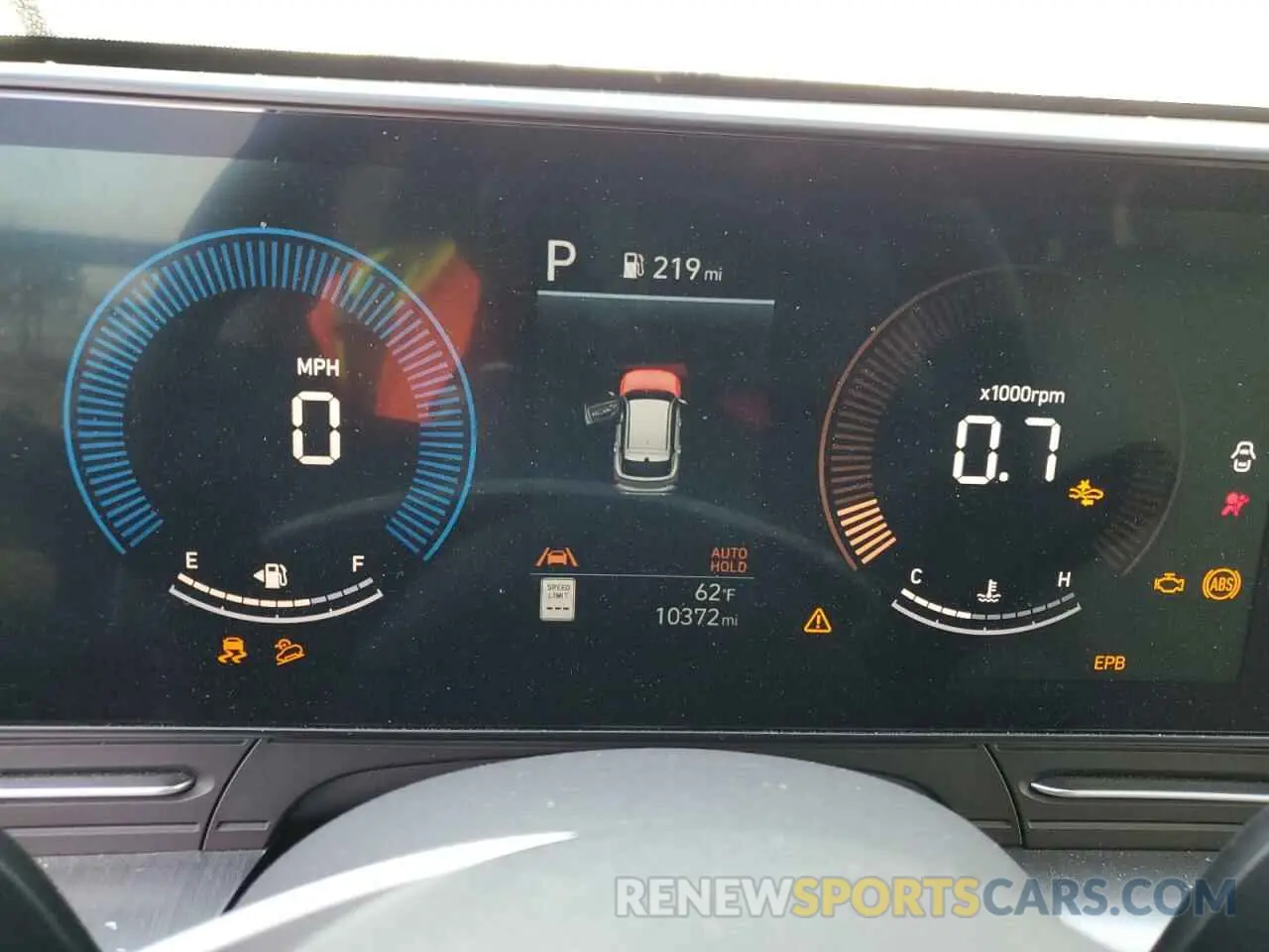 9 fotografías del automóvil dañado KM8HB3AB2RU095418 HYUNDAI KONA 2024