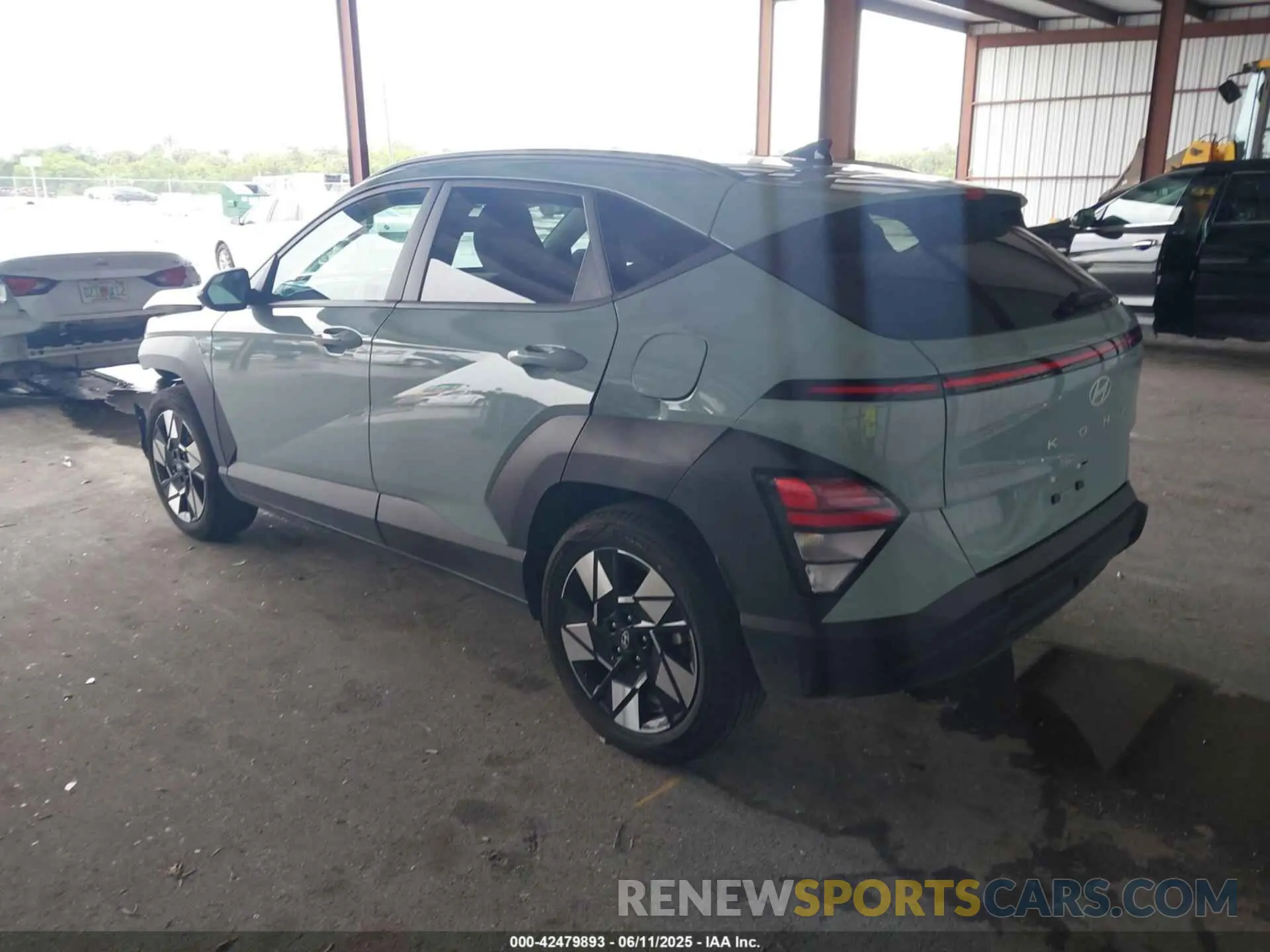 3 fotografías del automóvil dañado KM8HB3AB3RU171003 HYUNDAI KONA 2024