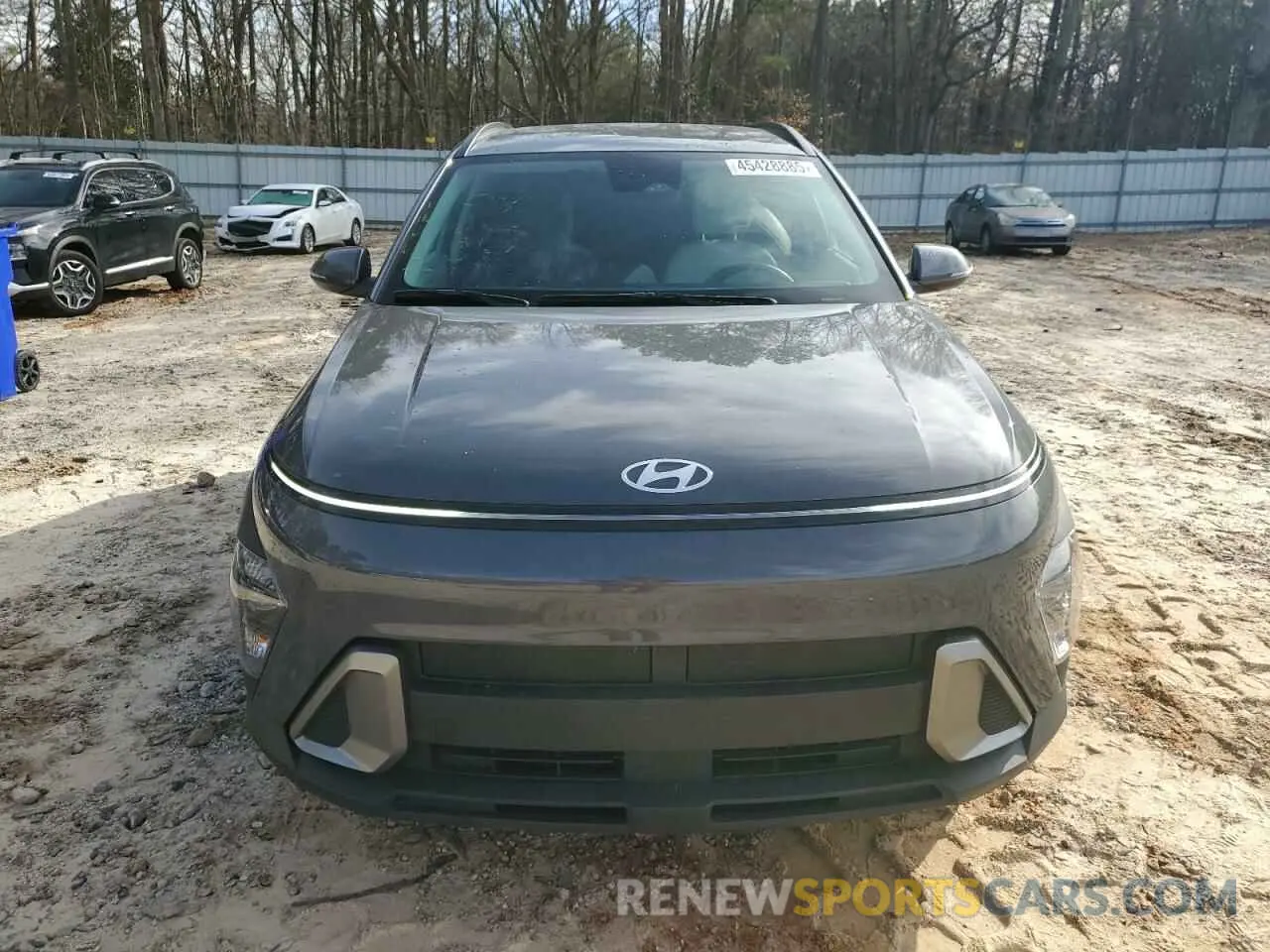 5 fotografías del automóvil dañado KM8HB3AB4RU117547 HYUNDAI KONA 2024