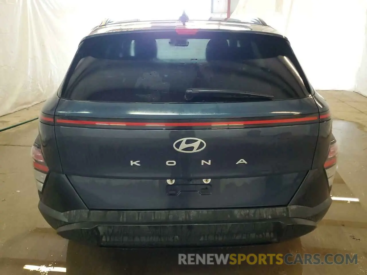 6 fotografías del automóvil dañado KM8HB3AB5RU129917 HYUNDAI KONA 2024