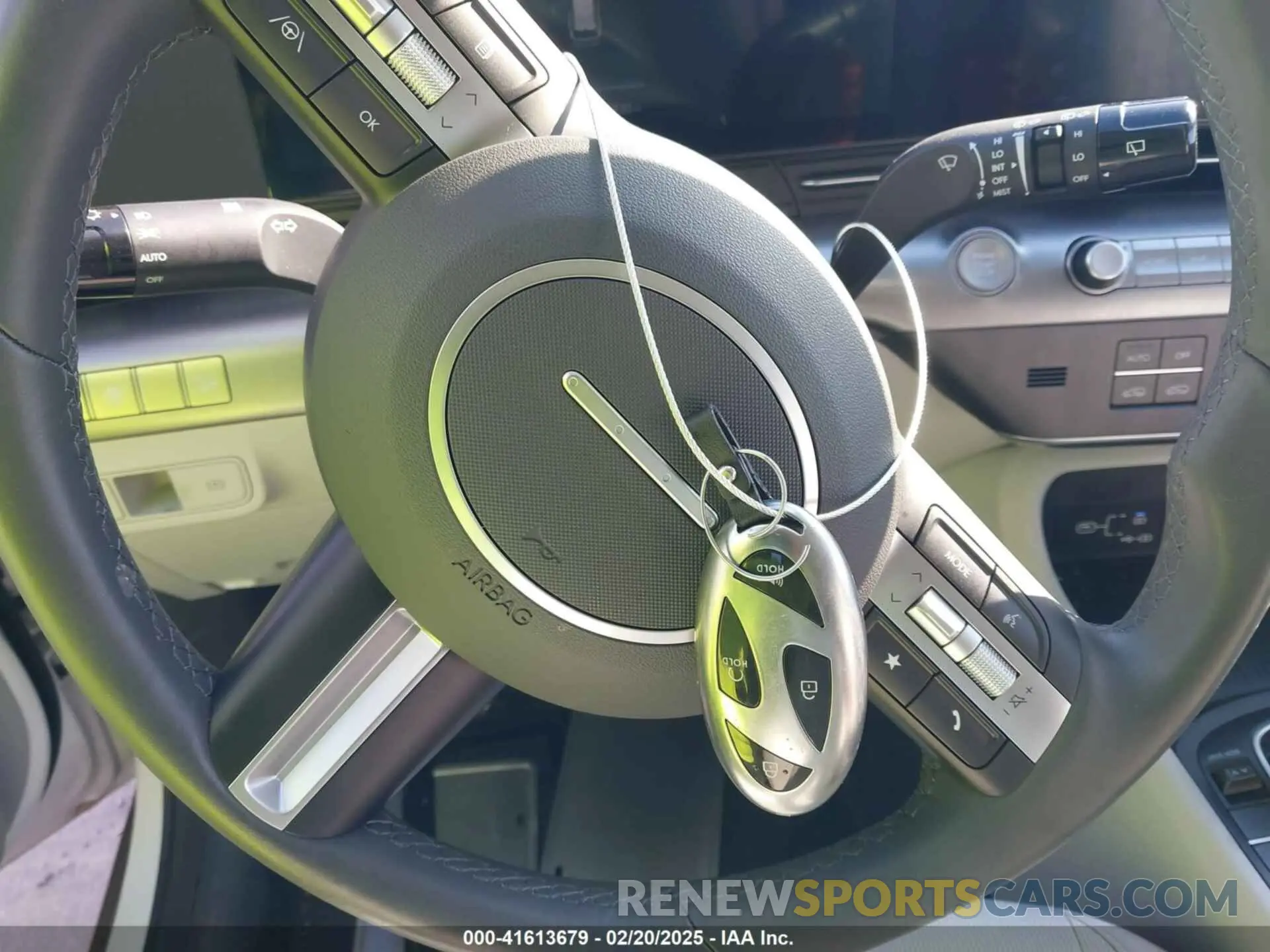 11 fotografías del automóvil dañado KM8HB3AB9RU130830 HYUNDAI KONA 2024