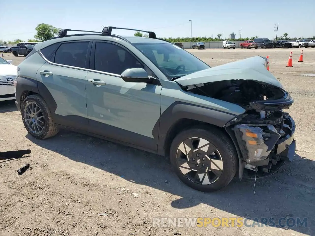 4 fotografías del automóvil dañado KM8HB3ABXRU056625 HYUNDAI KONA 2024