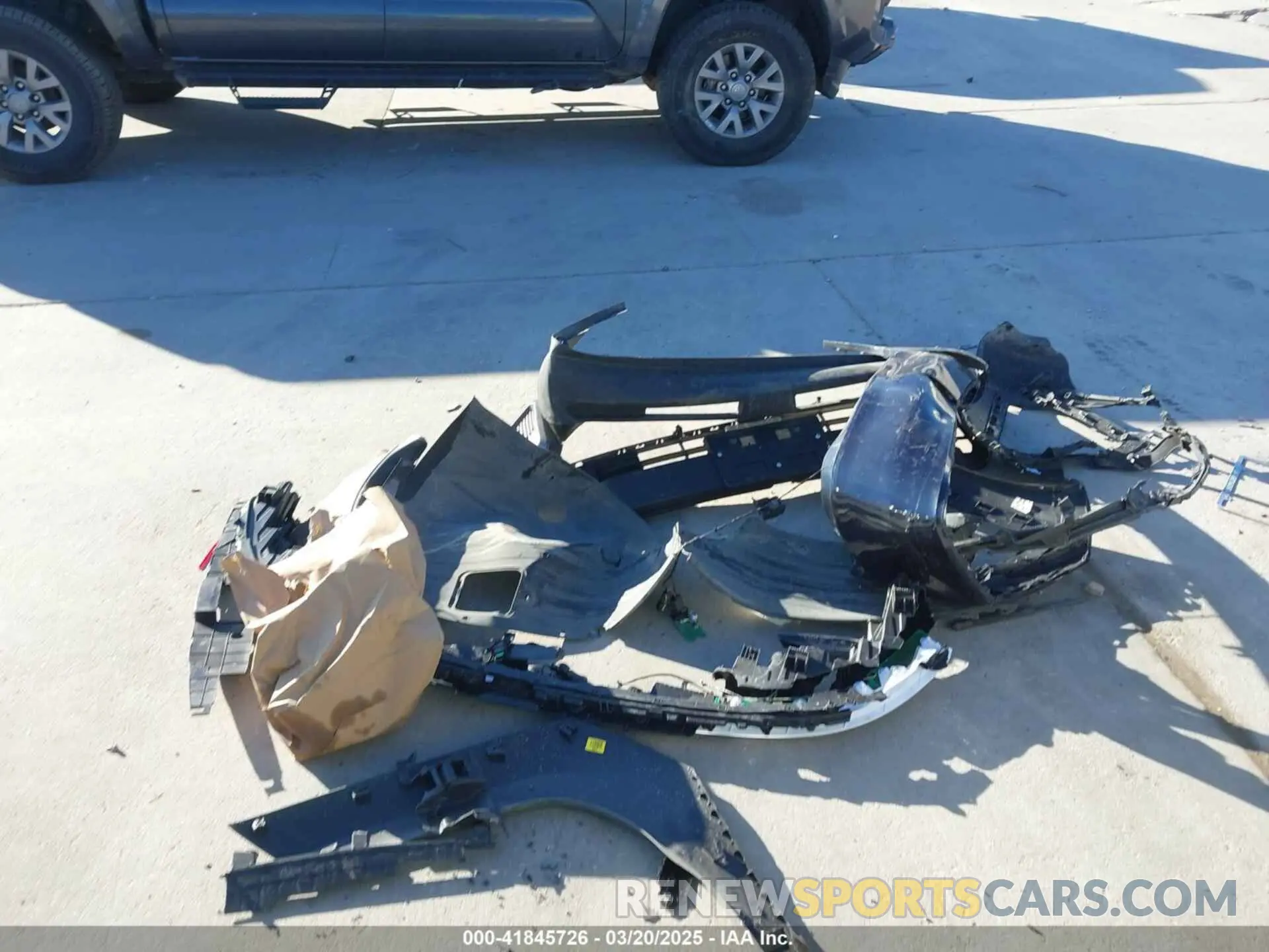 12 fotografías del automóvil dañado KM8HB3ABXRU171953 HYUNDAI KONA 2024