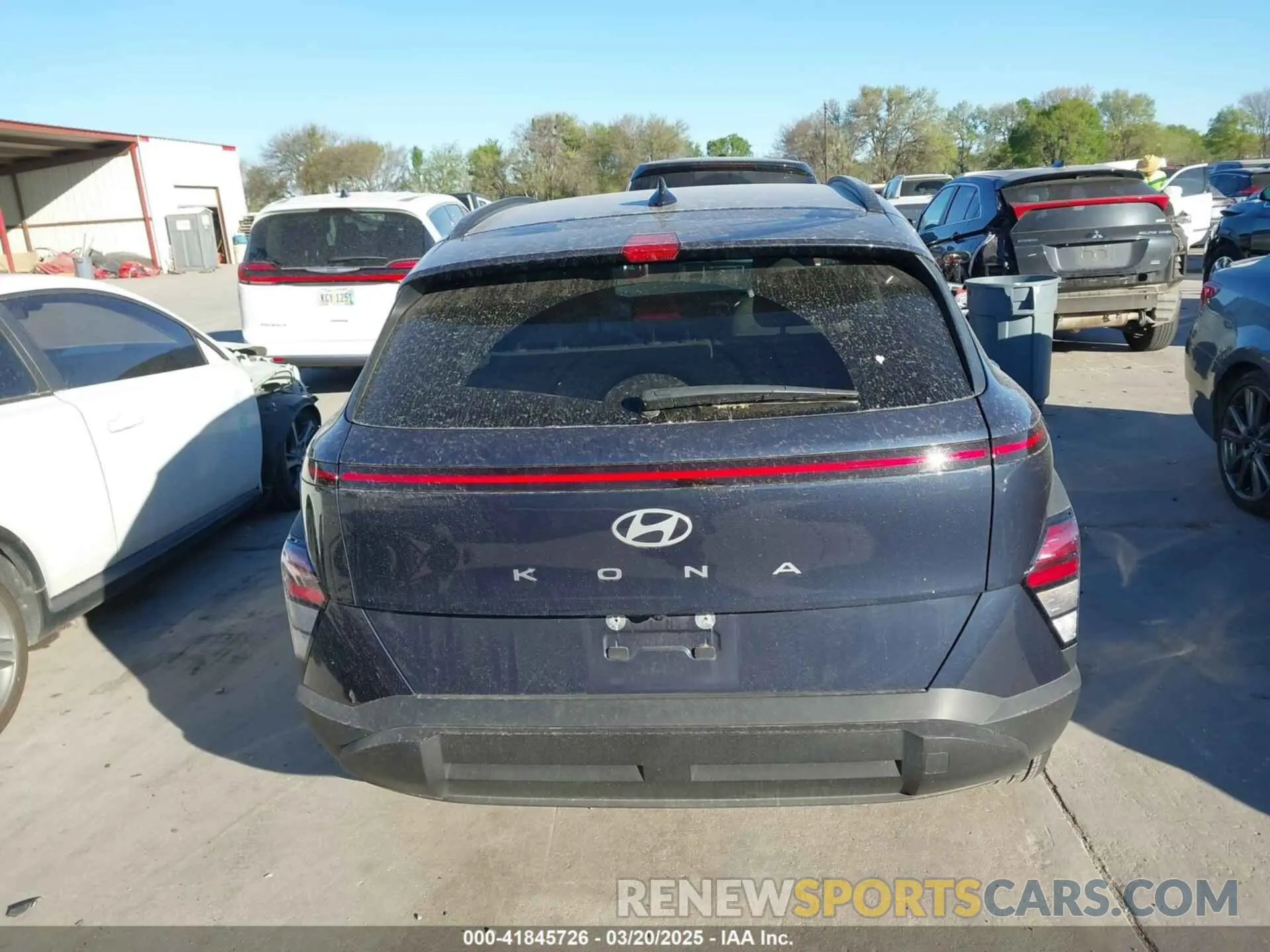 17 fotografías del automóvil dañado KM8HB3ABXRU171953 HYUNDAI KONA 2024