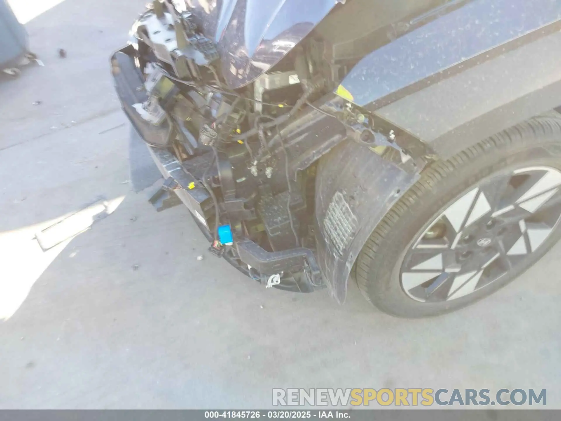 19 fotografías del automóvil dañado KM8HB3ABXRU171953 HYUNDAI KONA 2024