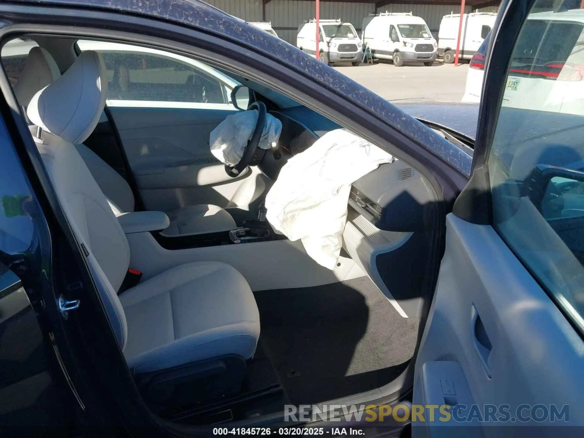5 fotografías del automóvil dañado KM8HB3ABXRU171953 HYUNDAI KONA 2024